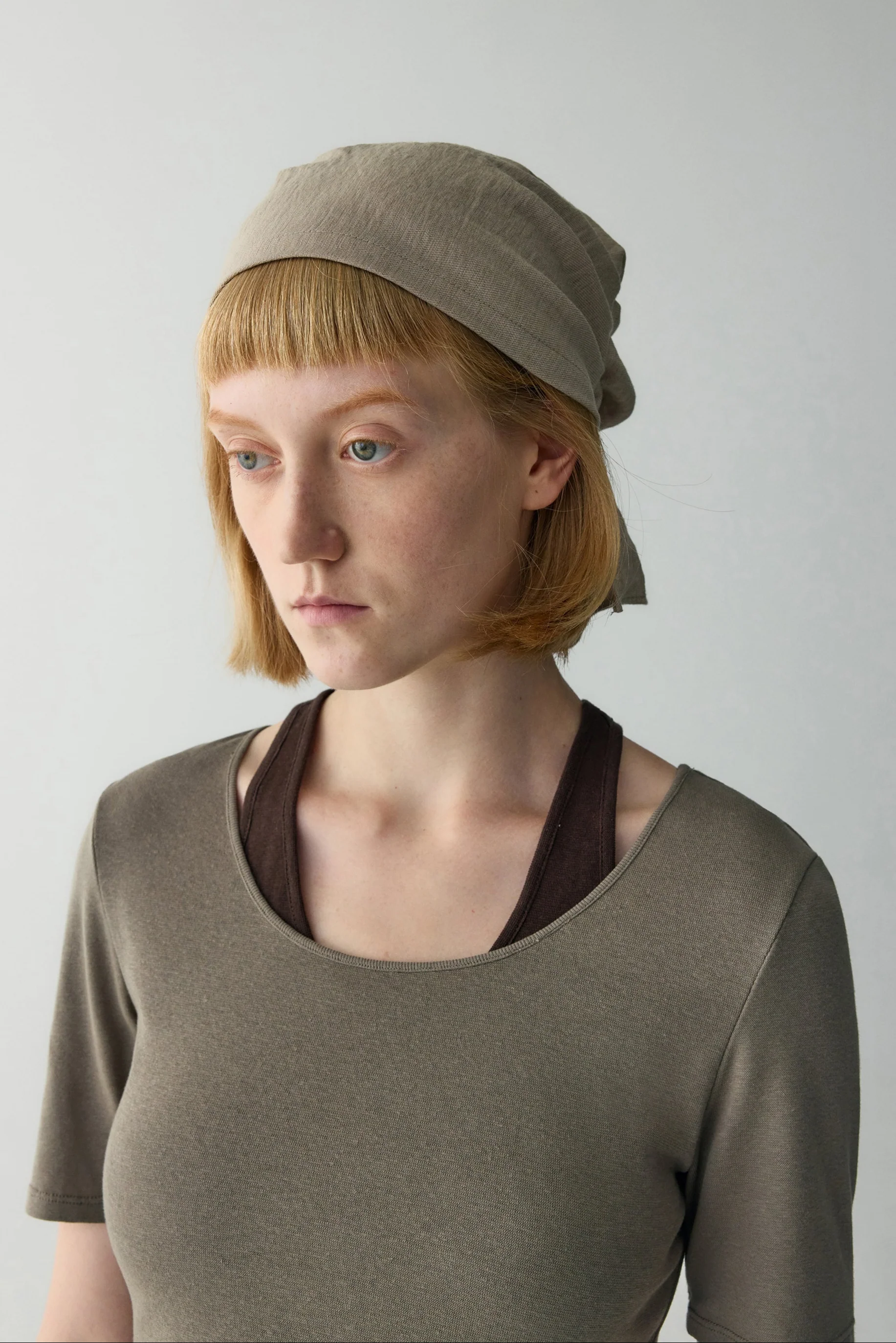 Square Neck Fitted T-shirt - Image 9