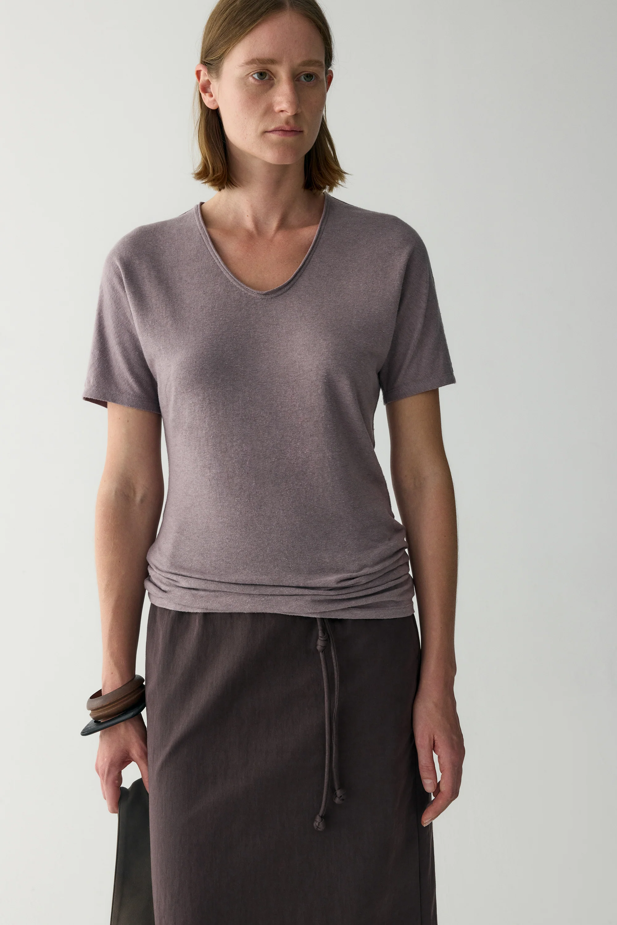 Hemp V-Neck T-shirt - Image 11