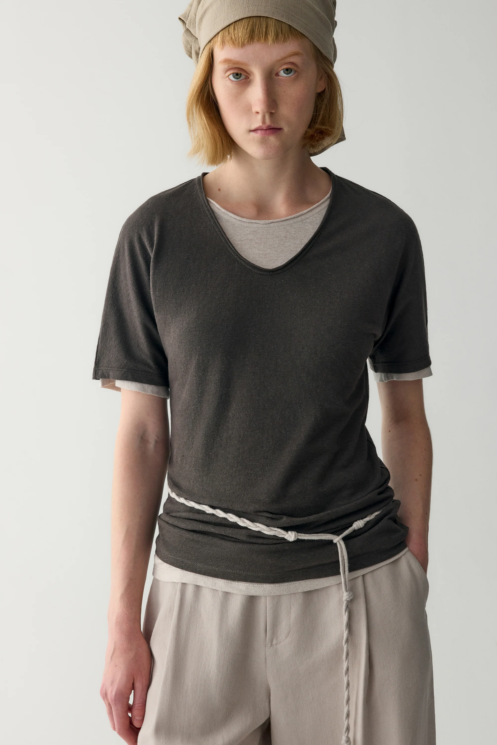 Hemp V-Neck T-shirt - Image 14