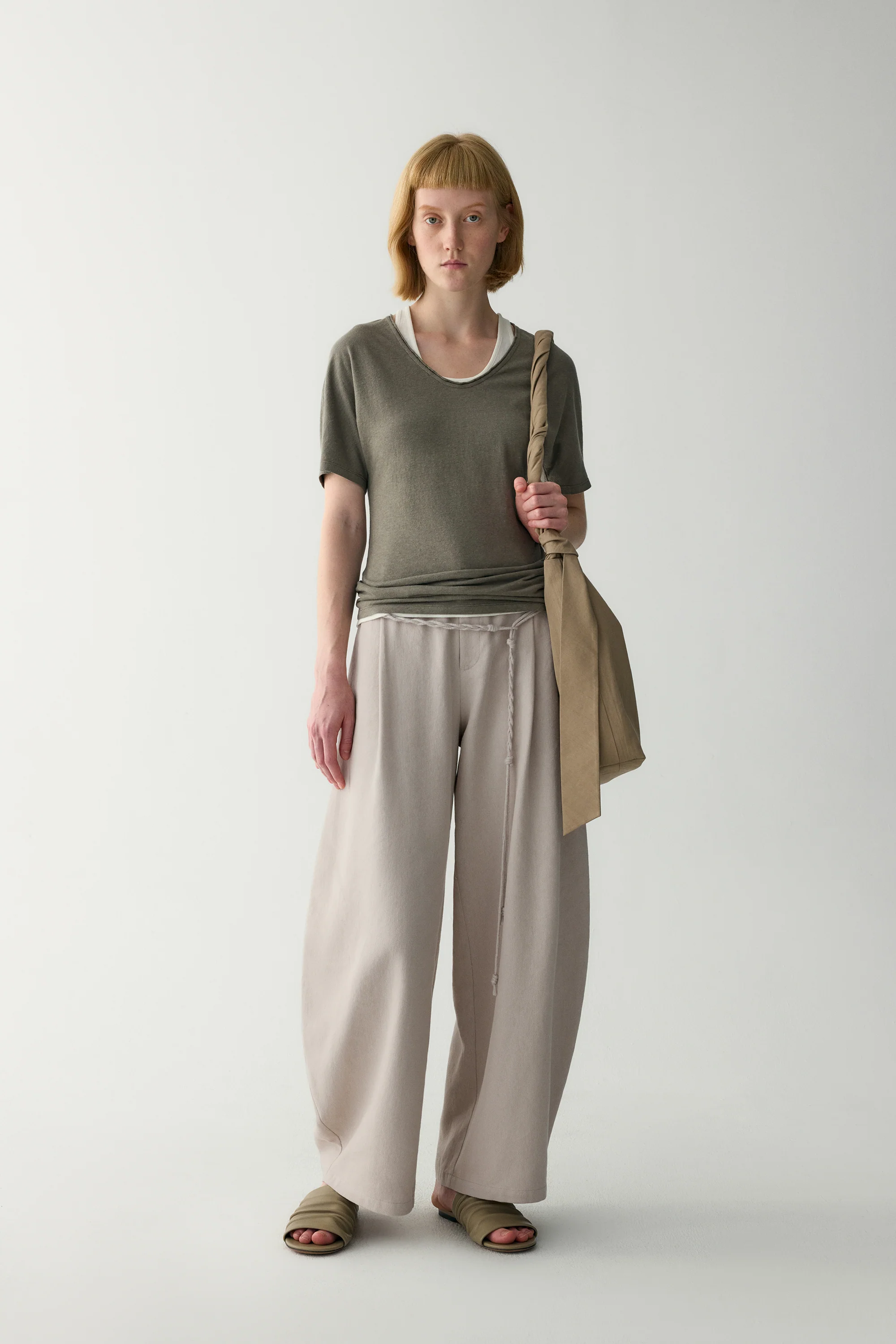 Hemp V-Neck T-shirt - Image 3