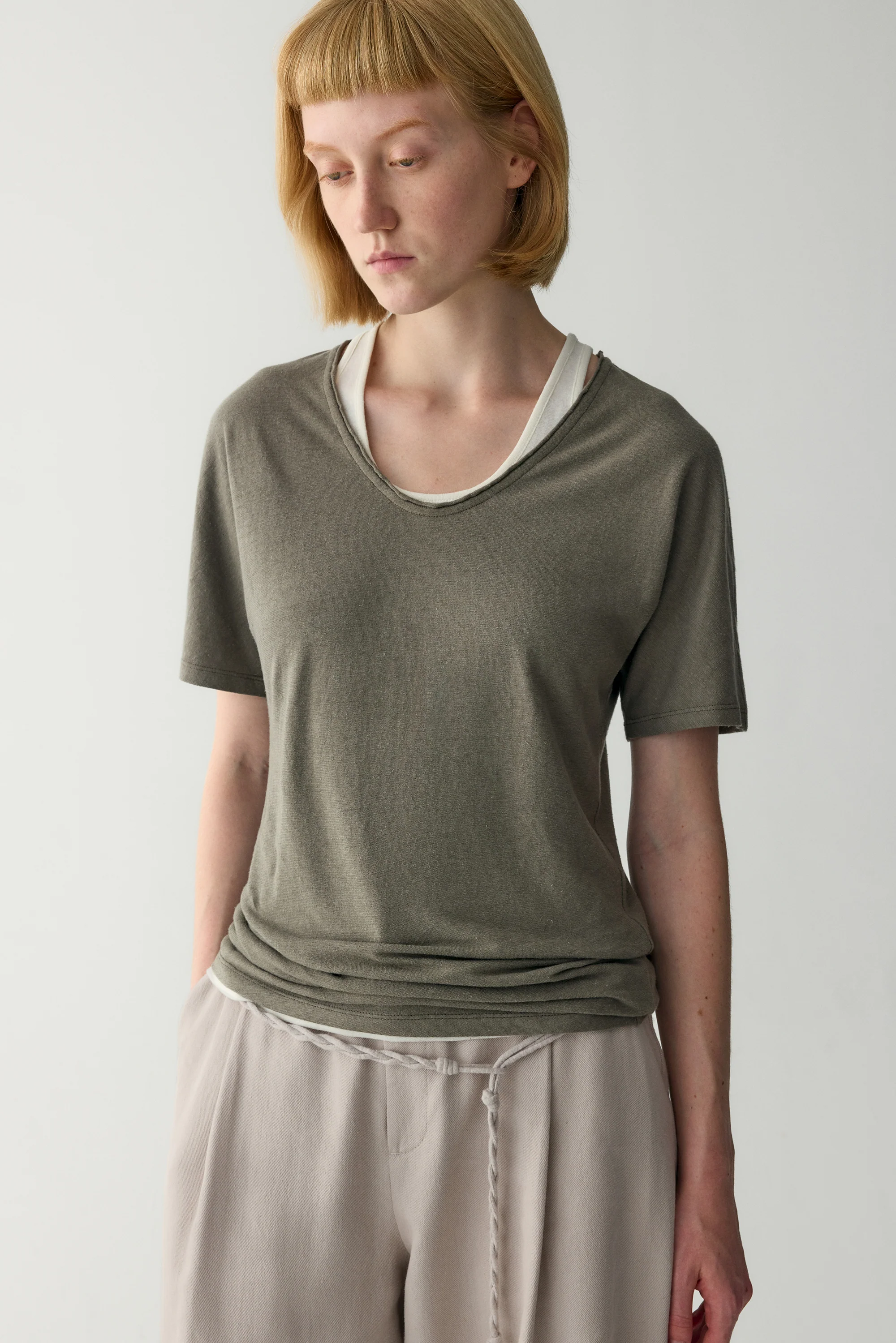 Hemp V-Neck T-shirt - Image 4