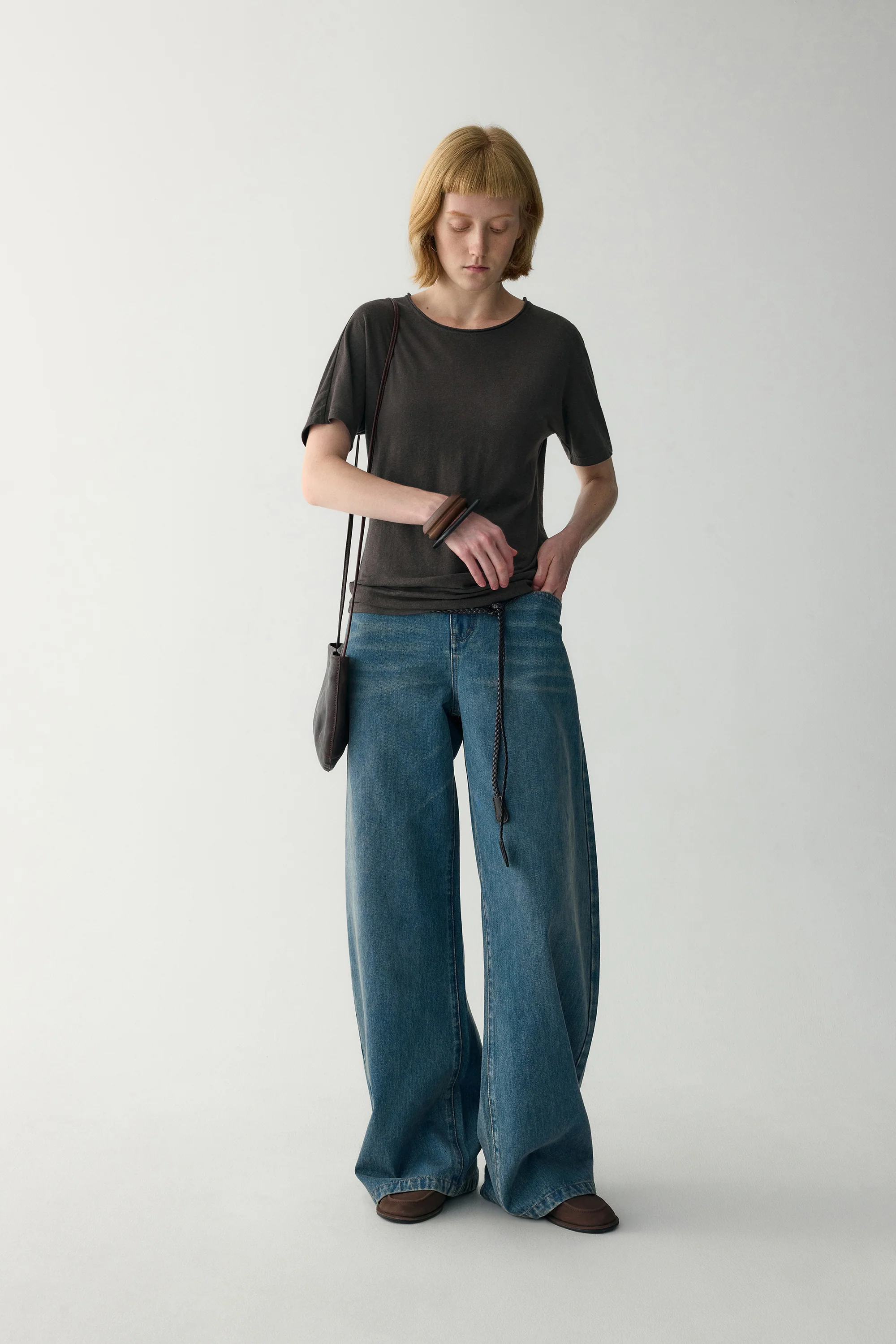 Hemp Round Neck T-shirt - Image 19