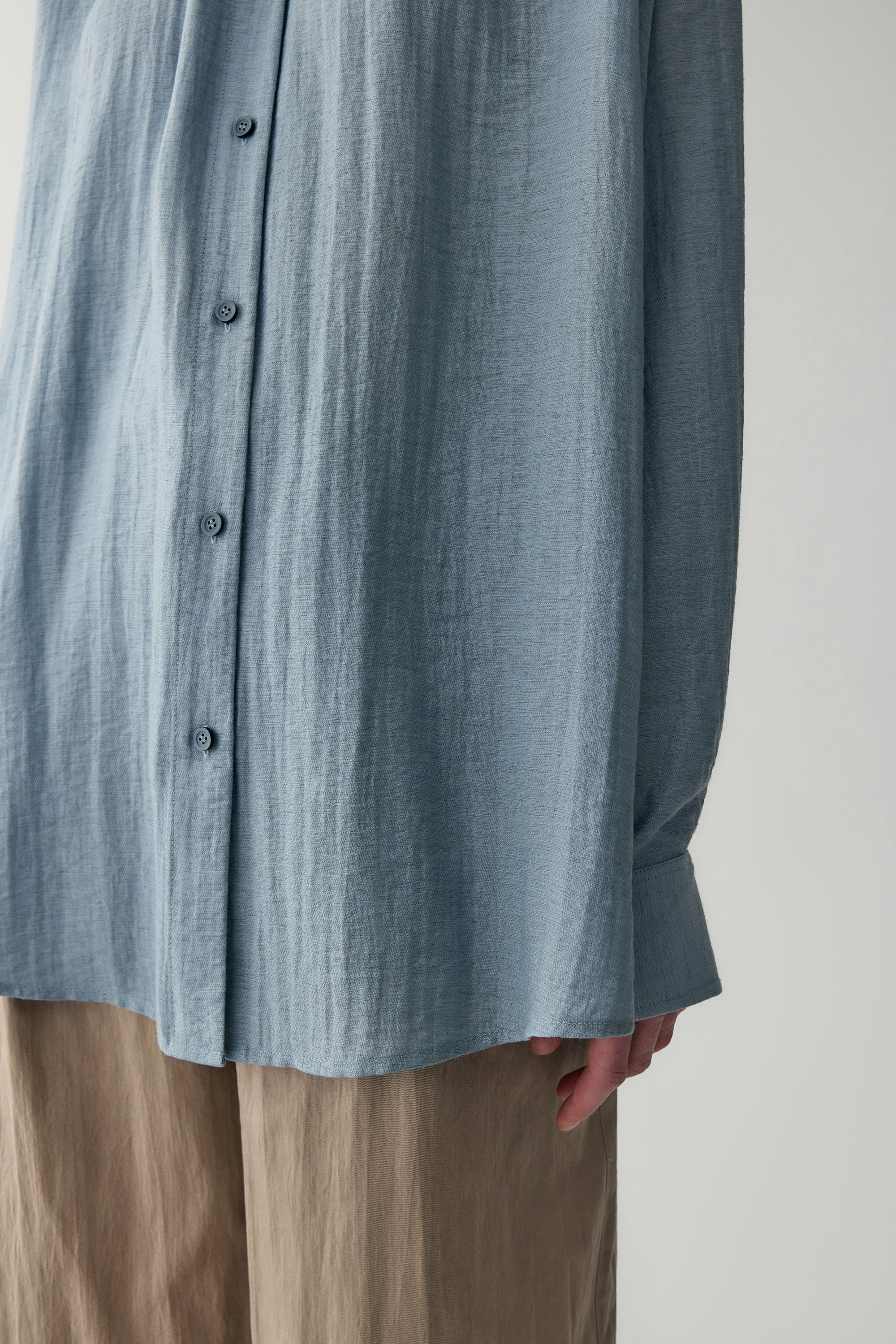 Linen Loose-fit Blouse - Image 11
