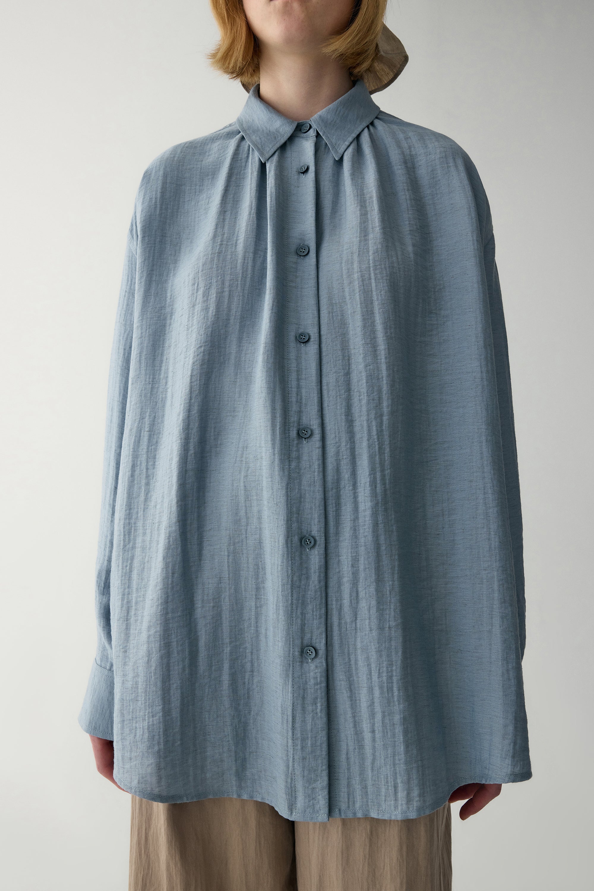Linen Loose-fit Blouse - Image 9