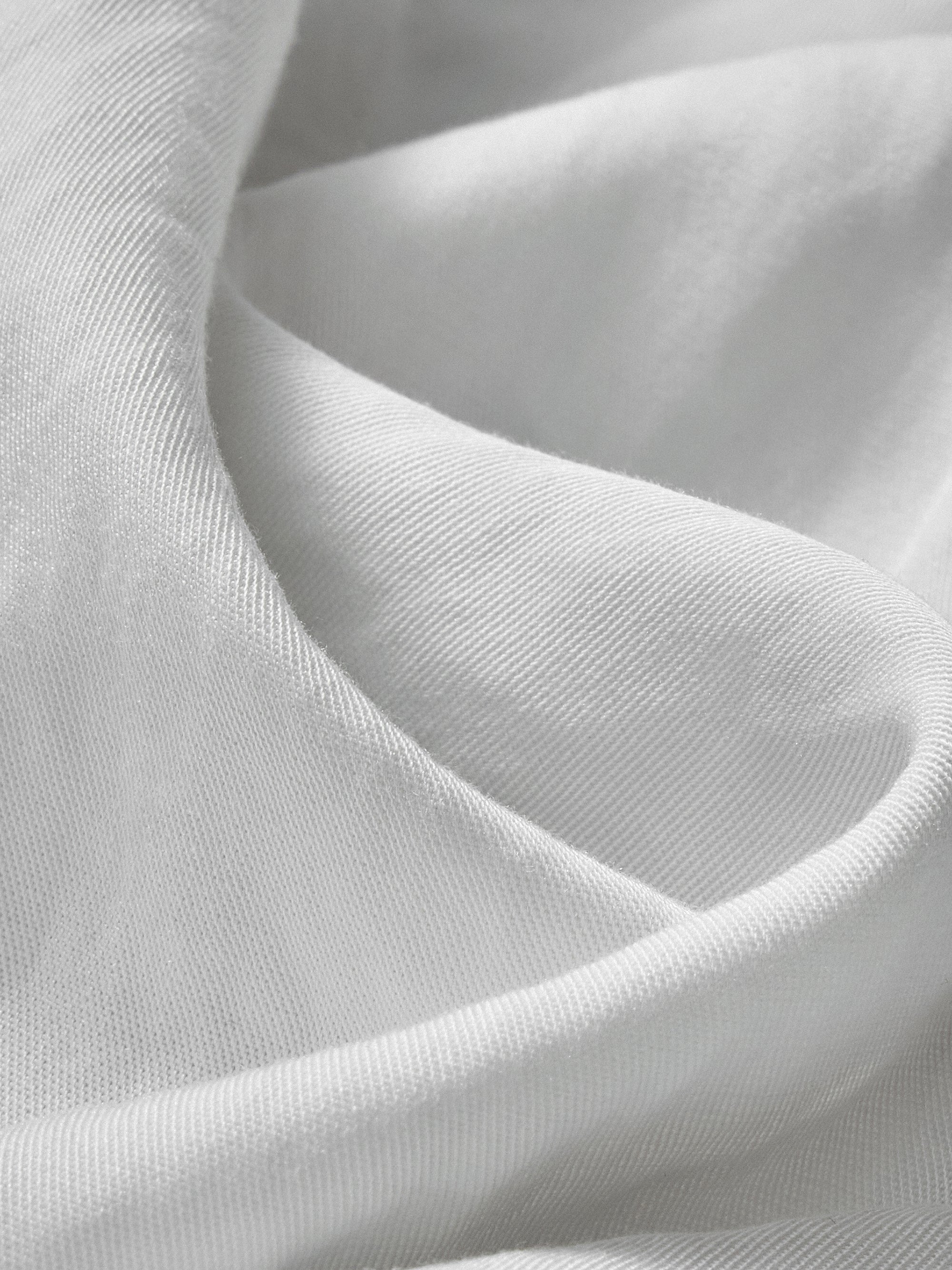 Chinese-inspired knotted Blouse - Image 21