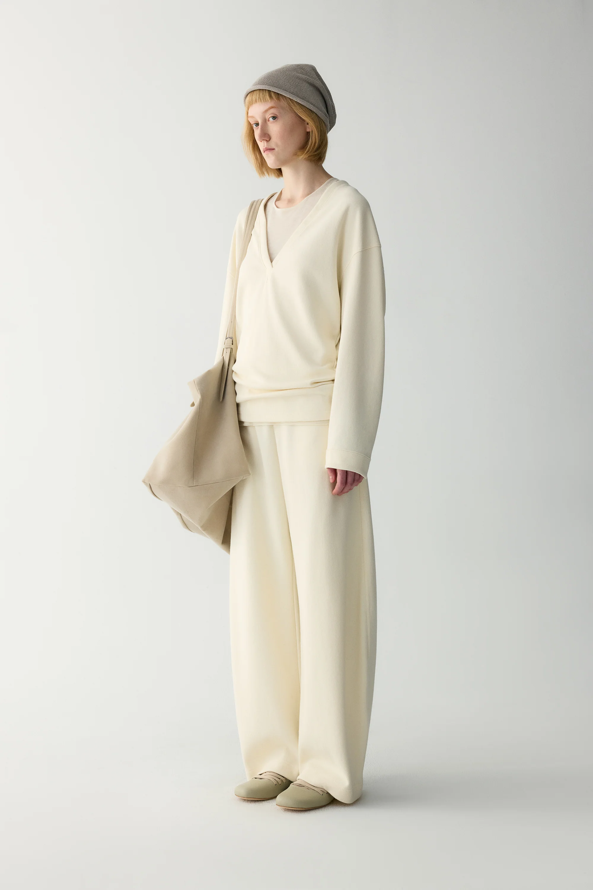 Cotton V-neck Pullover - Image 14