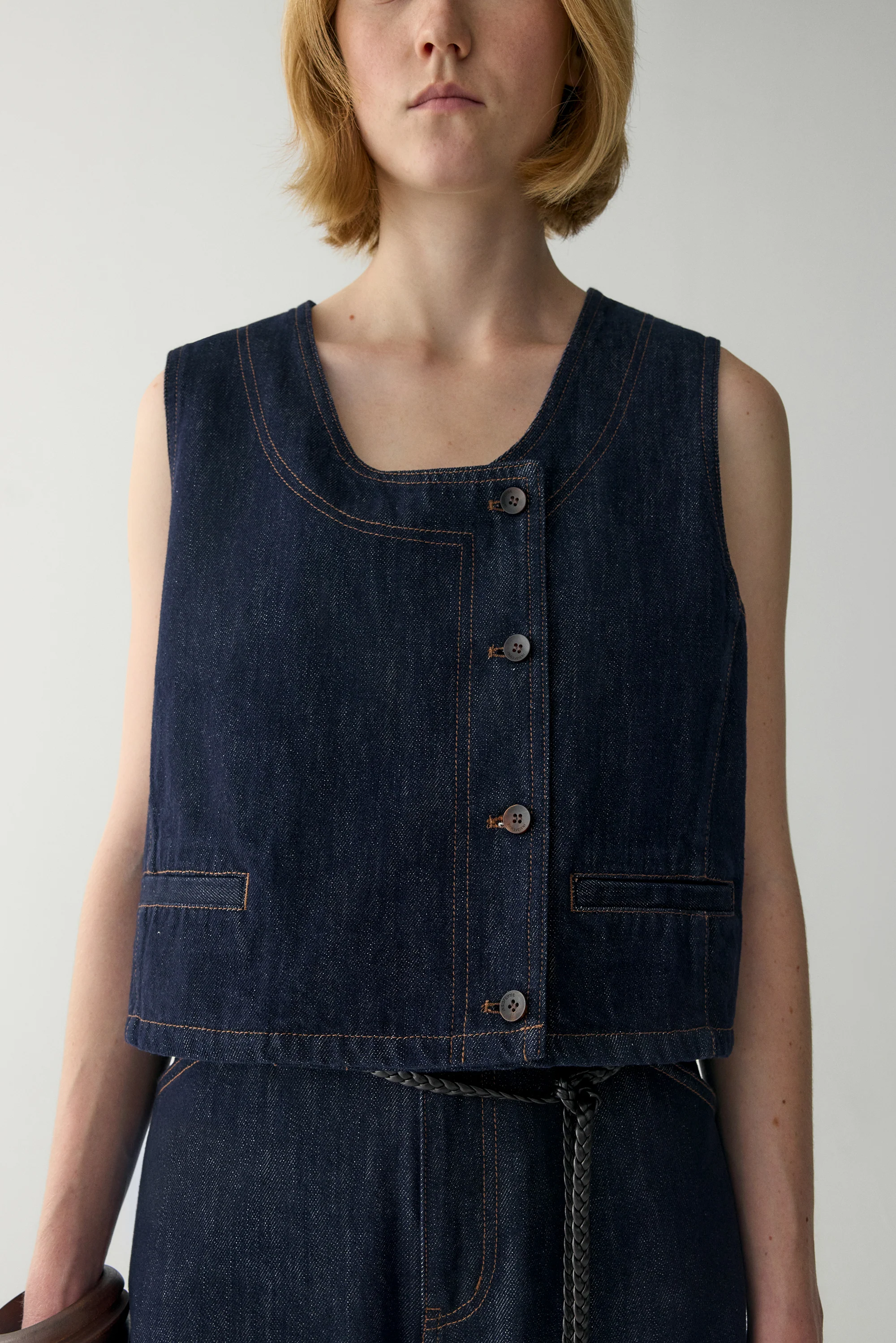 U-neck Denim Vest - Image 11