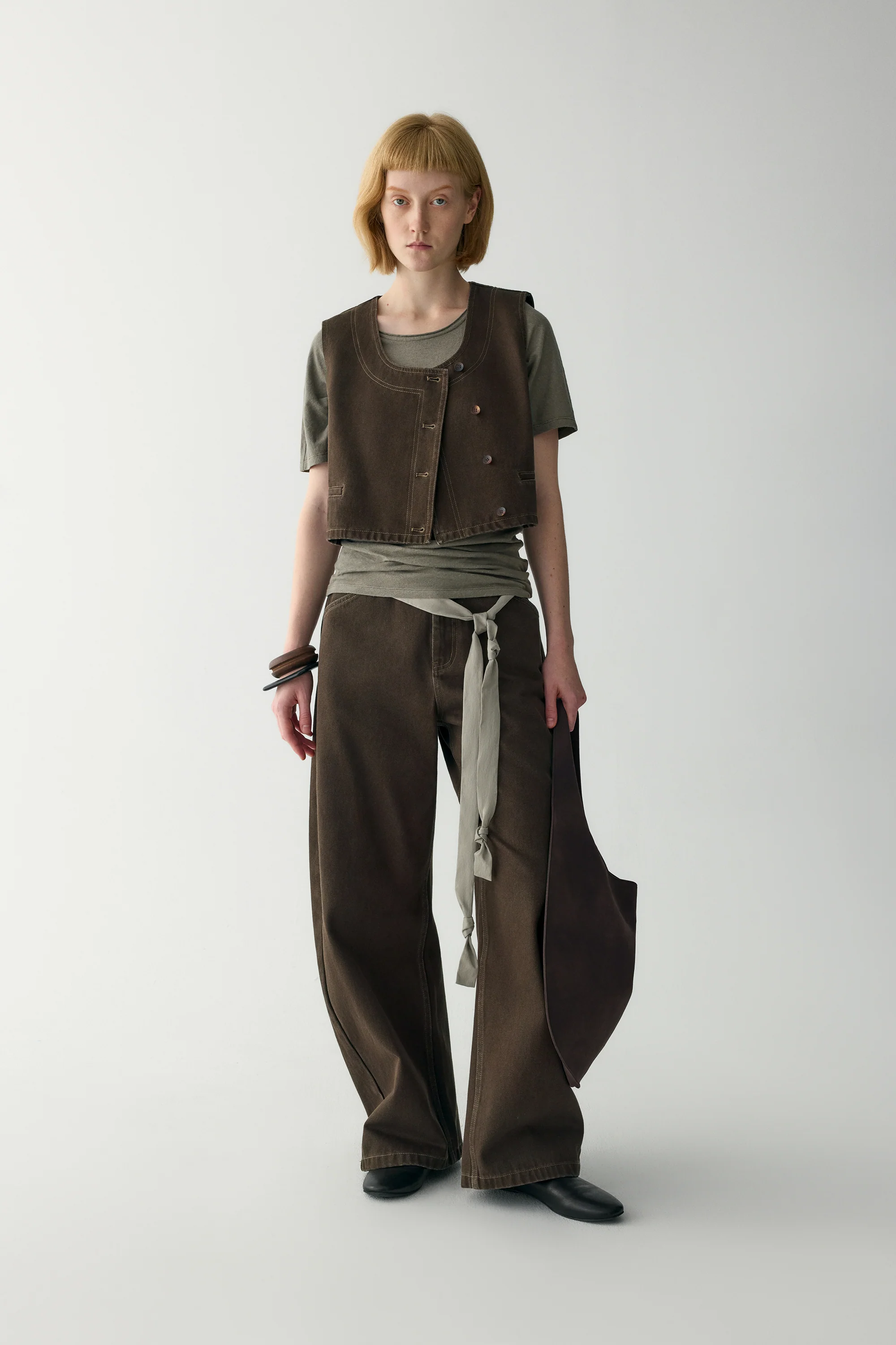 U-neck Denim Vest - Image 15