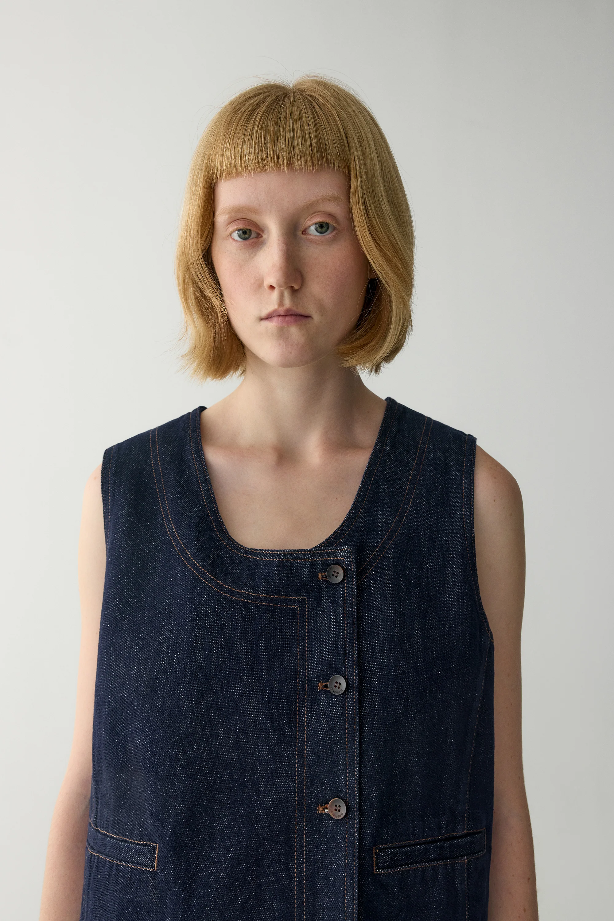 U-neck Denim Vest - Image 9
