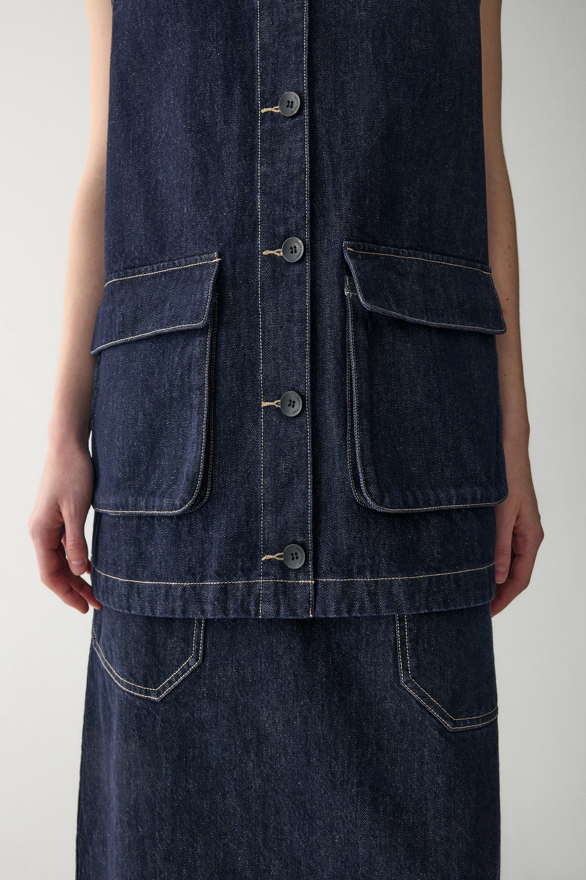 V-neck Long Denim Vest - Image 17