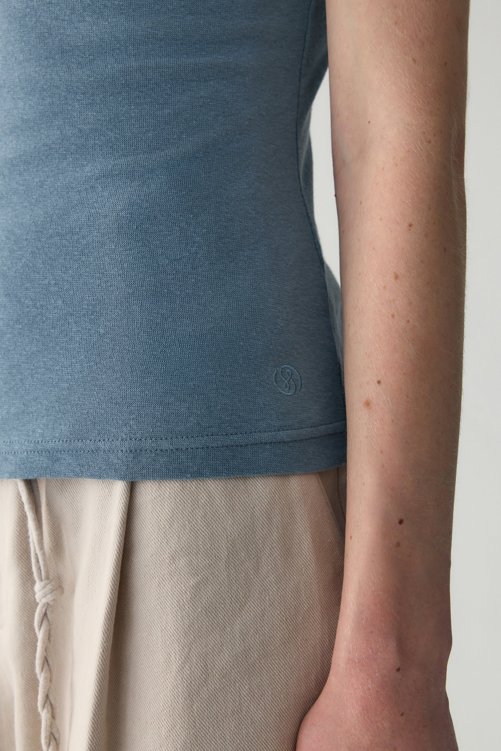 Ribbed Tank Top - Image 9