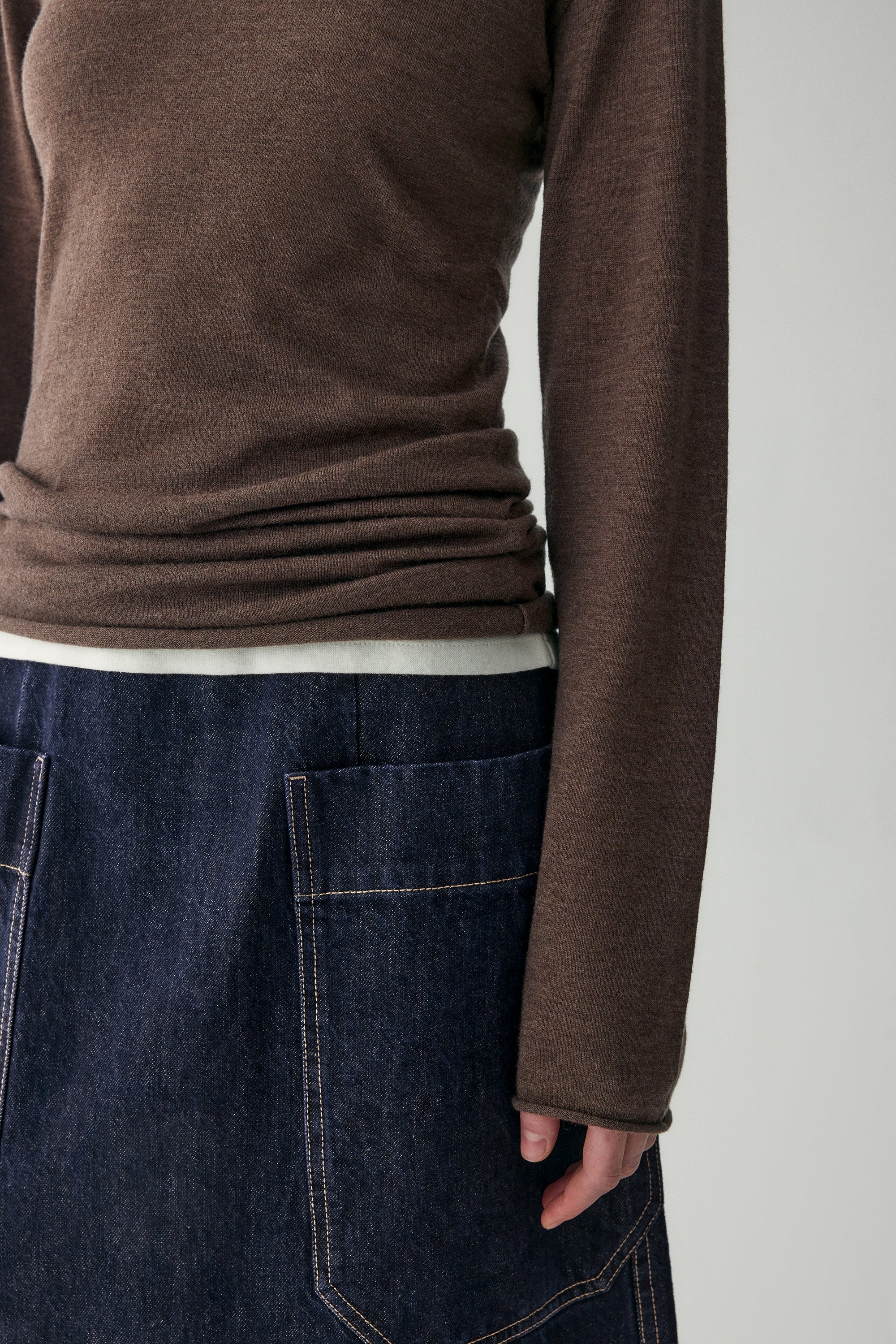V-Neck Wool Sweater - Image 12