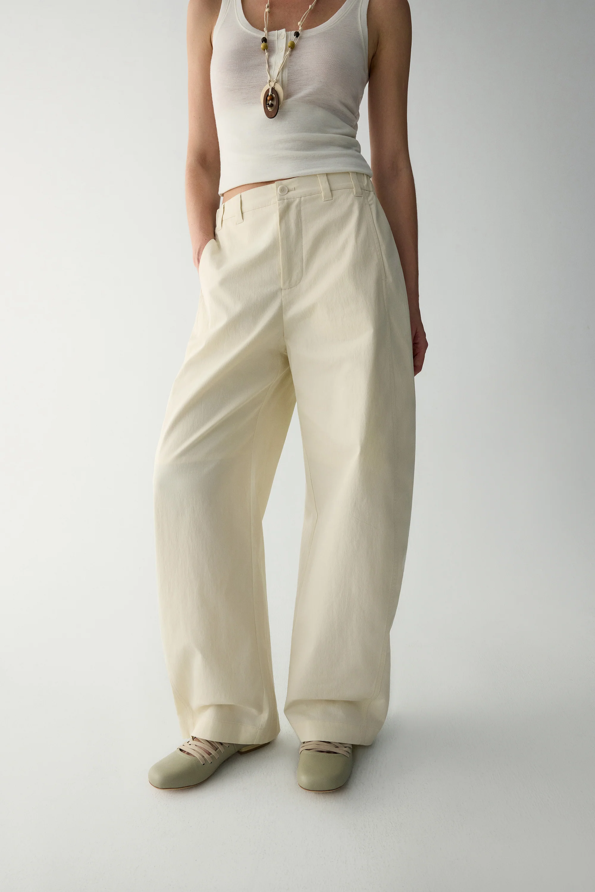 Off-Duty Barrel Pants - Image 6