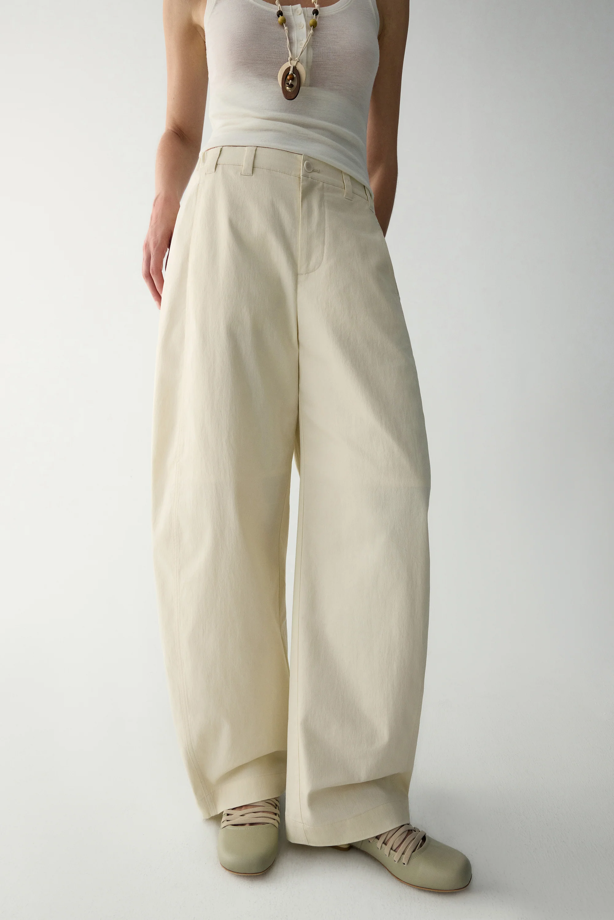 Off-Duty Barrel Pants - Image 7