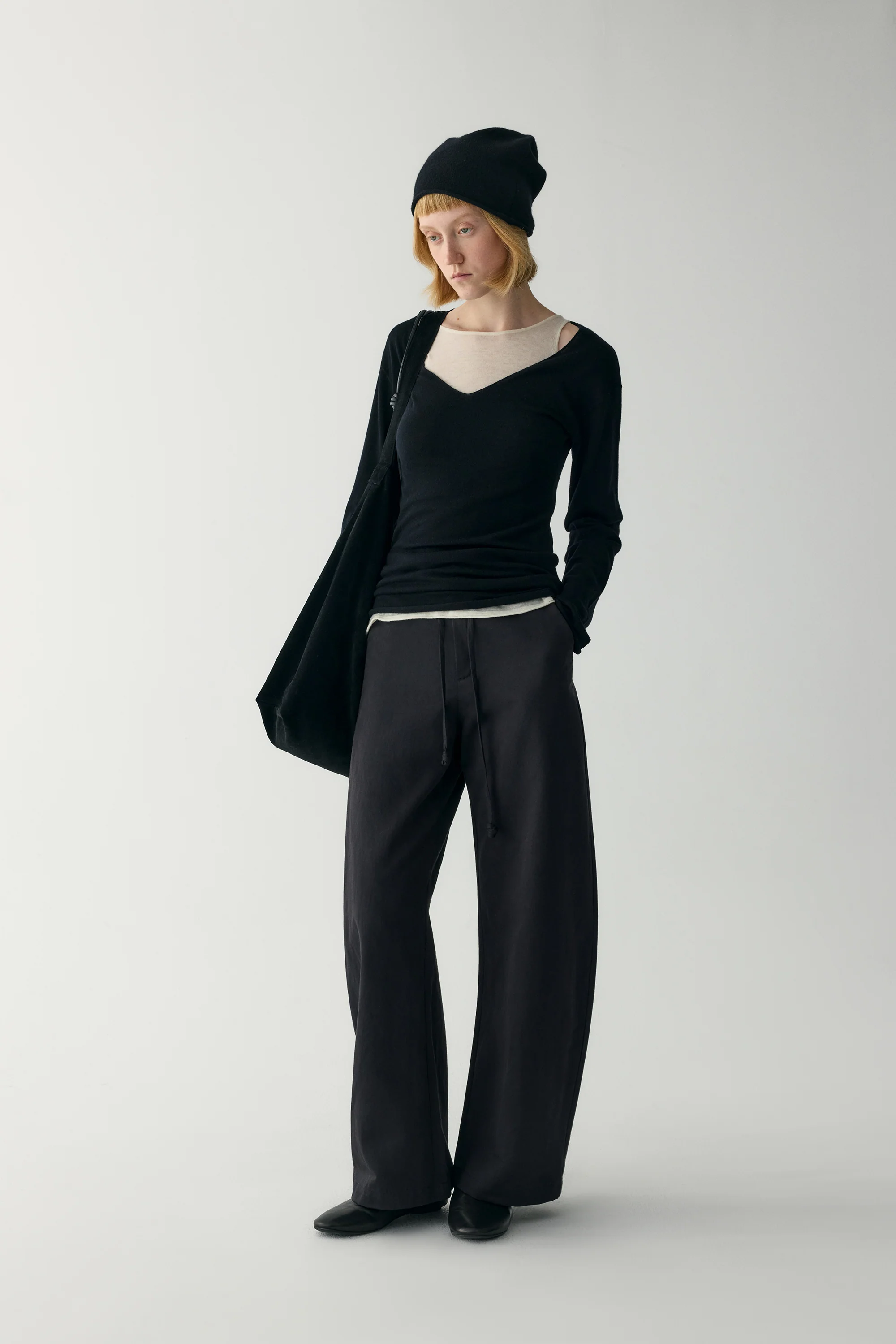Linen Off-duty Barrel Trousers - Image 21