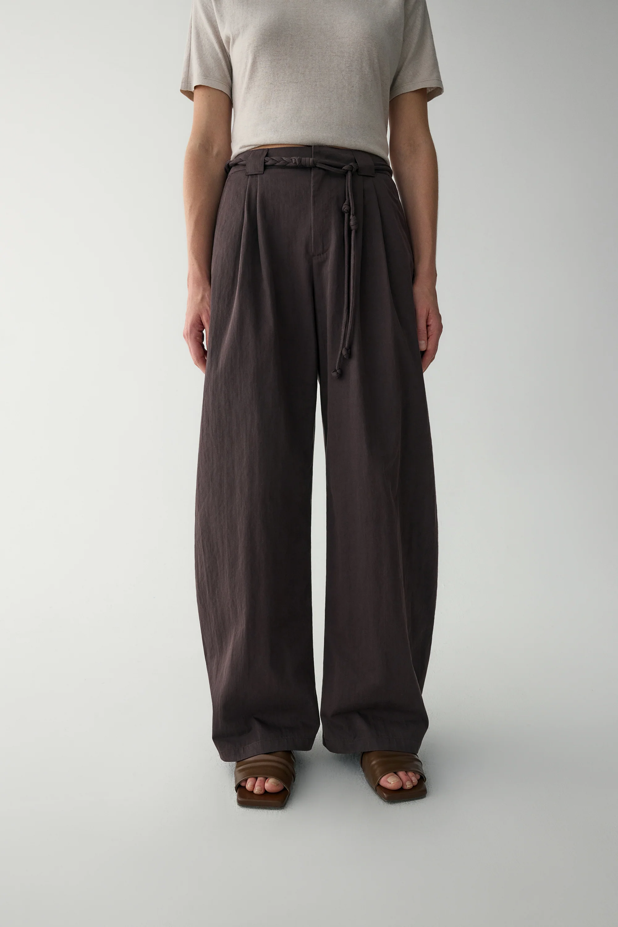 Barrel Pants With Handmade Belt - Image 18
