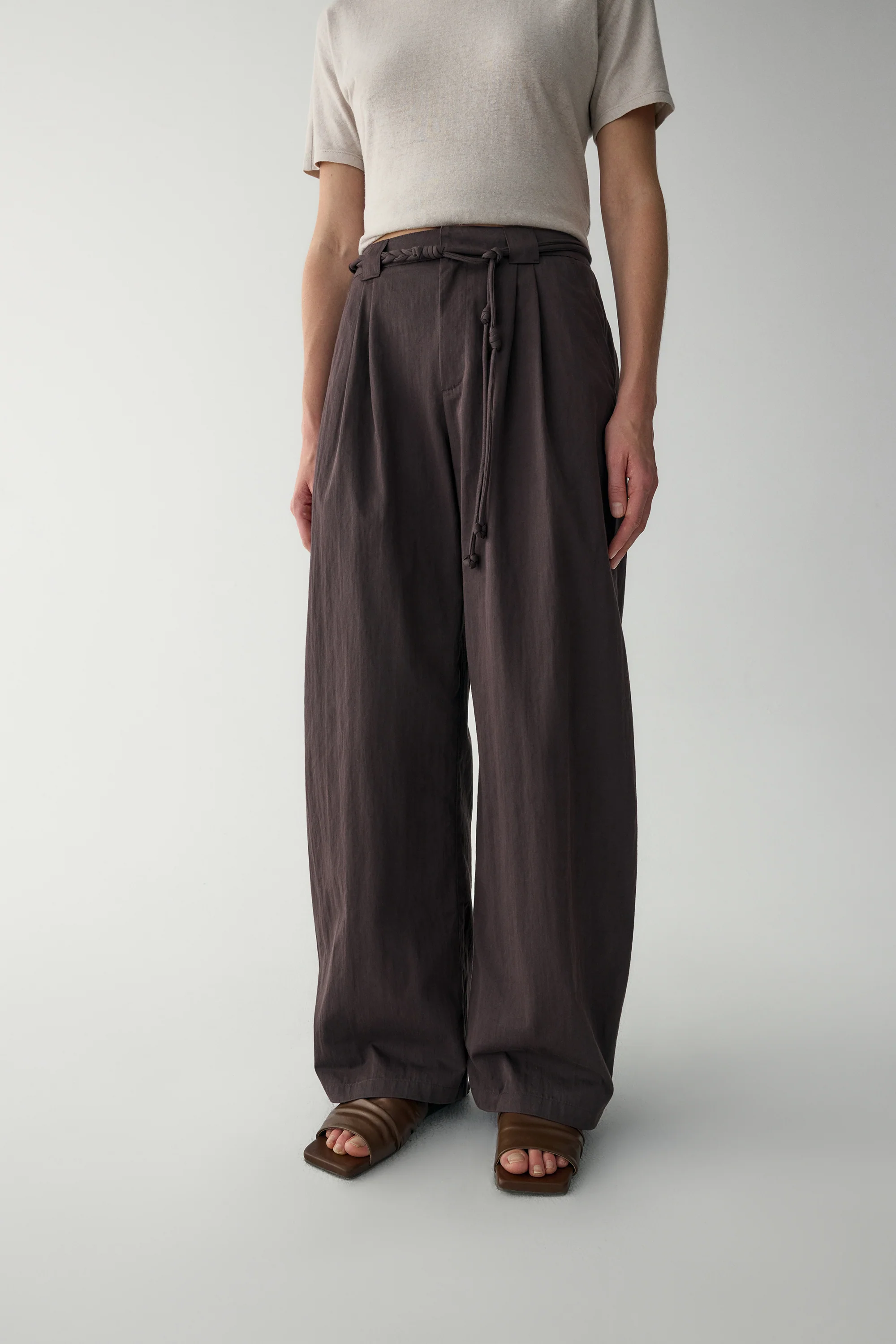 Barrel Pants With Handmade Belt - Image 19