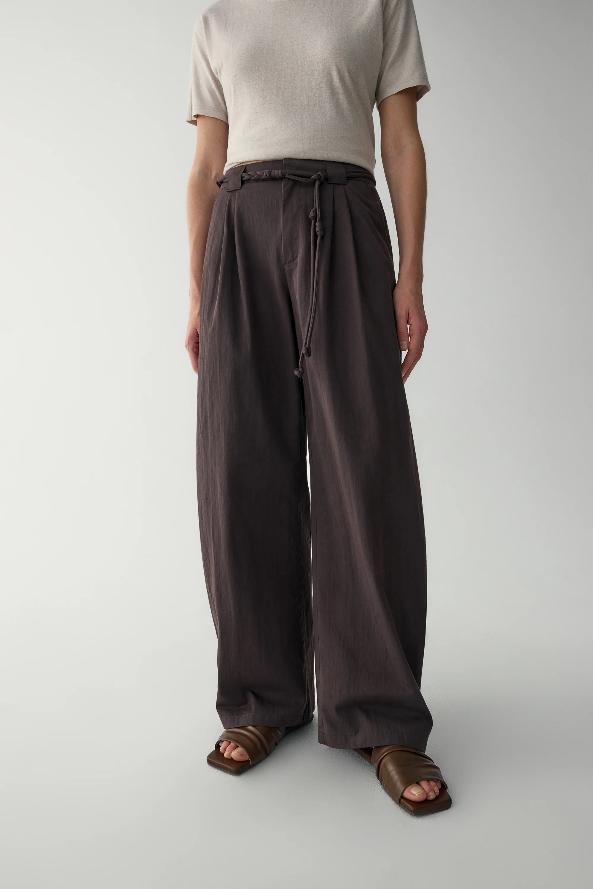Barrel Pants With Handmade Belt - Image 20