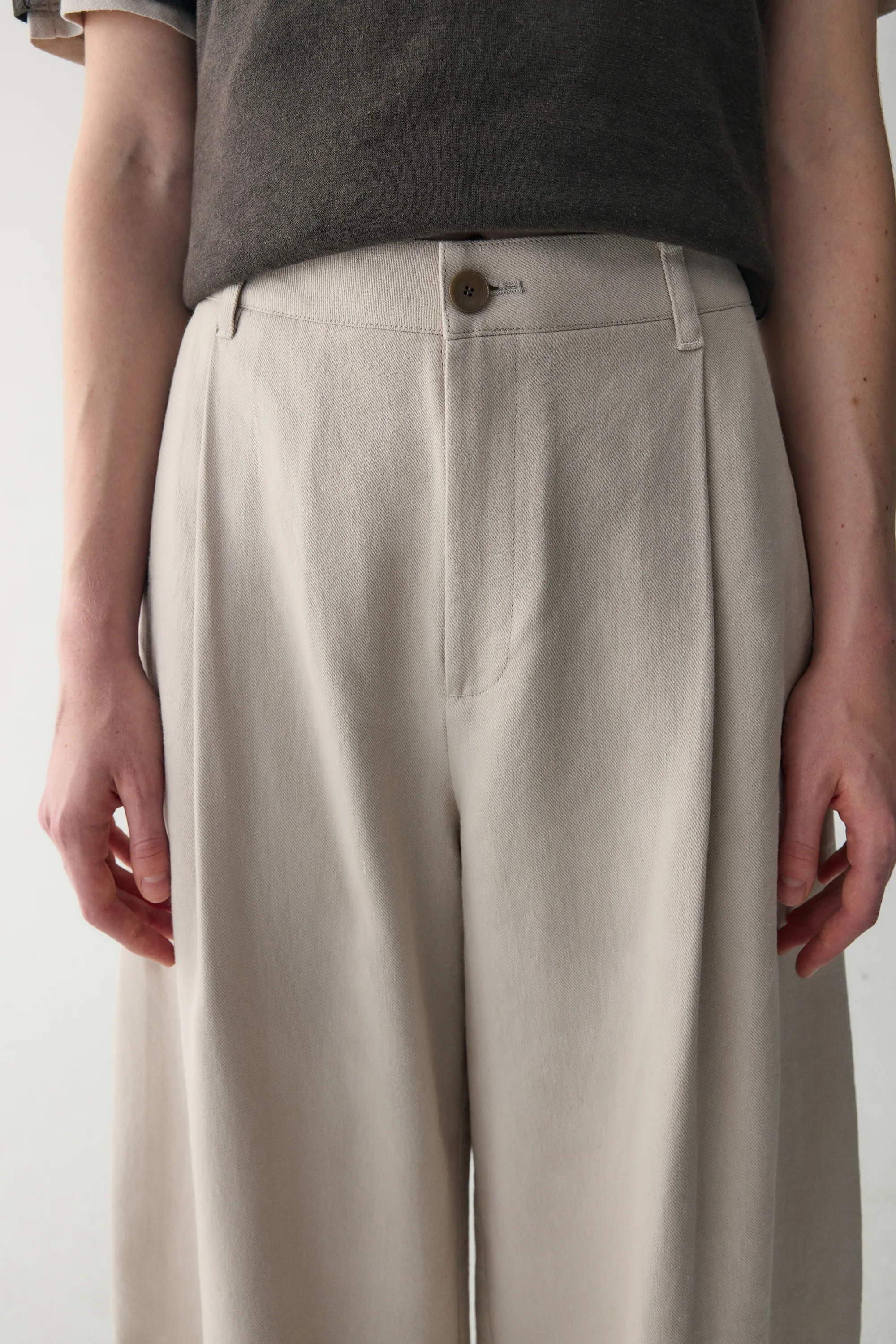 Linen Wide-leg Barrel Pants - Image 14