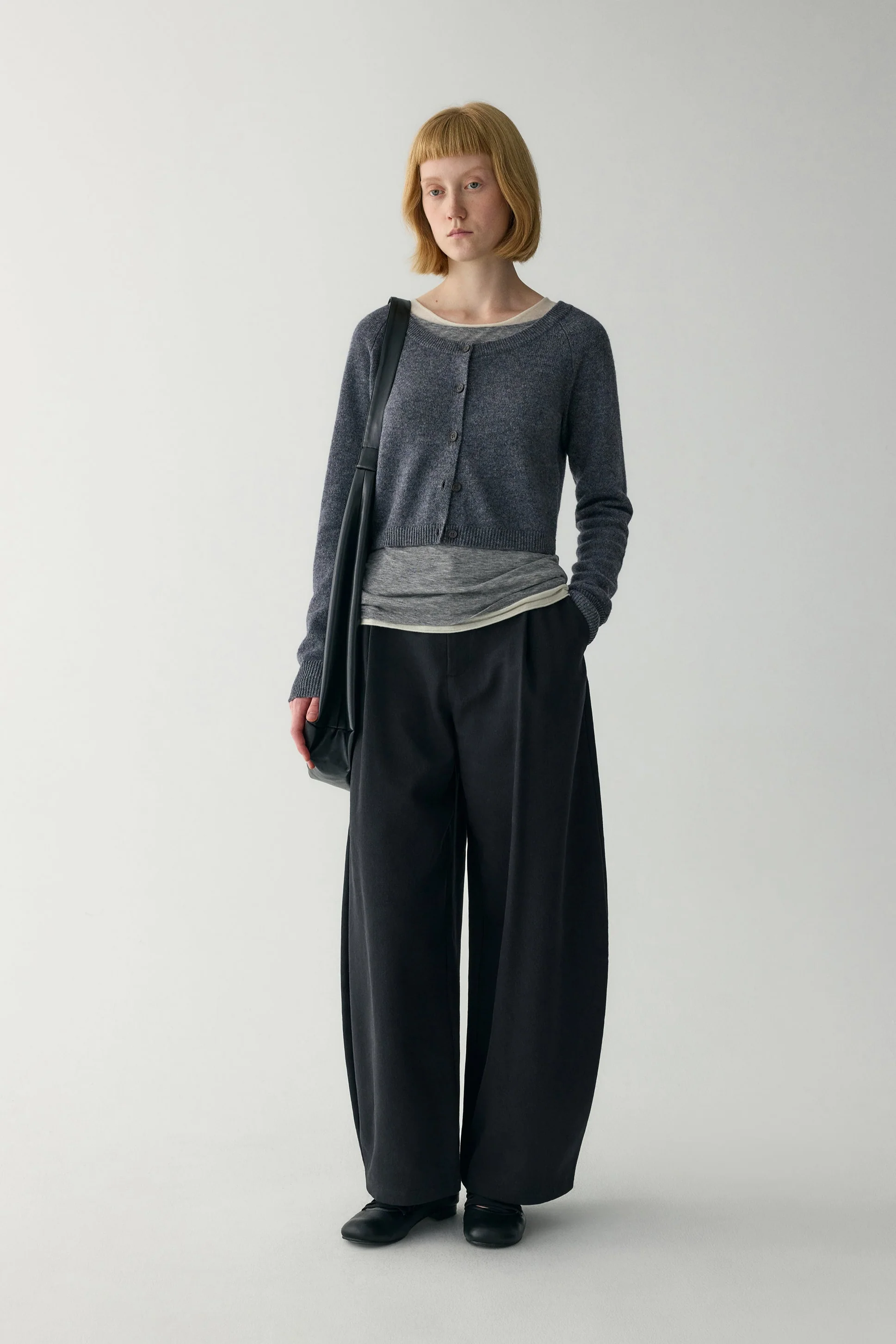 Linen Wide-leg Barrel Pants - Image 18