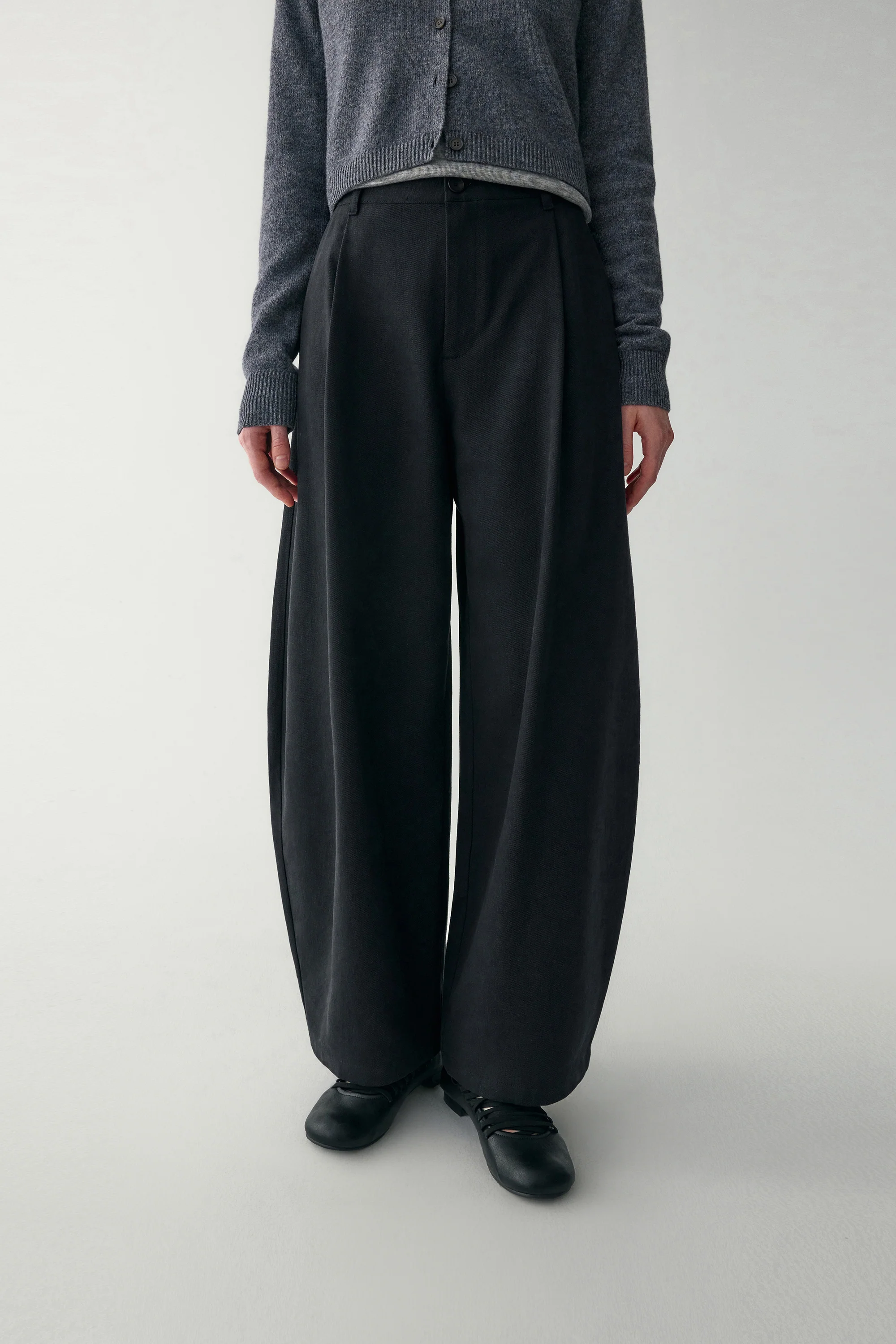 Linen Wide-leg Barrel Pants - Image 21