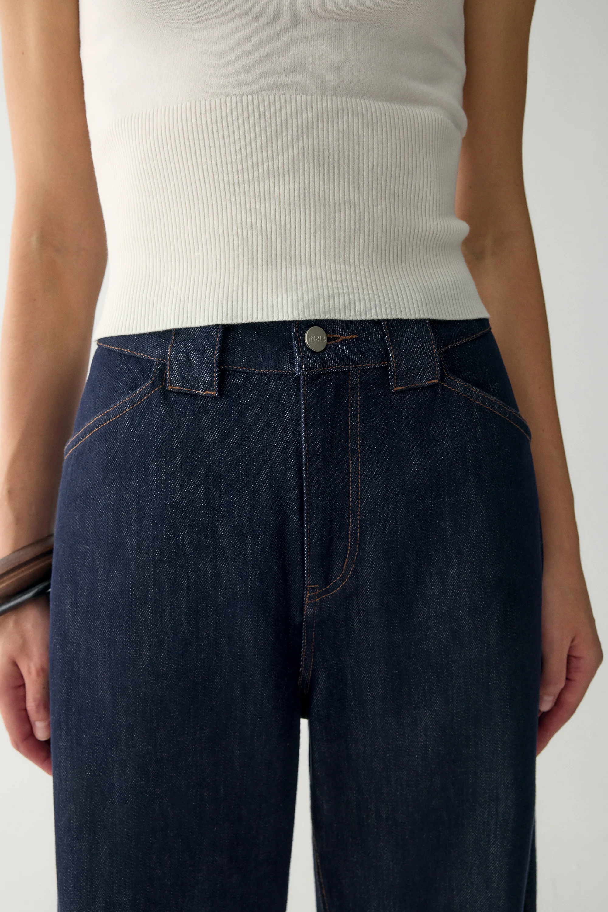 Curved Jeans - Image 14