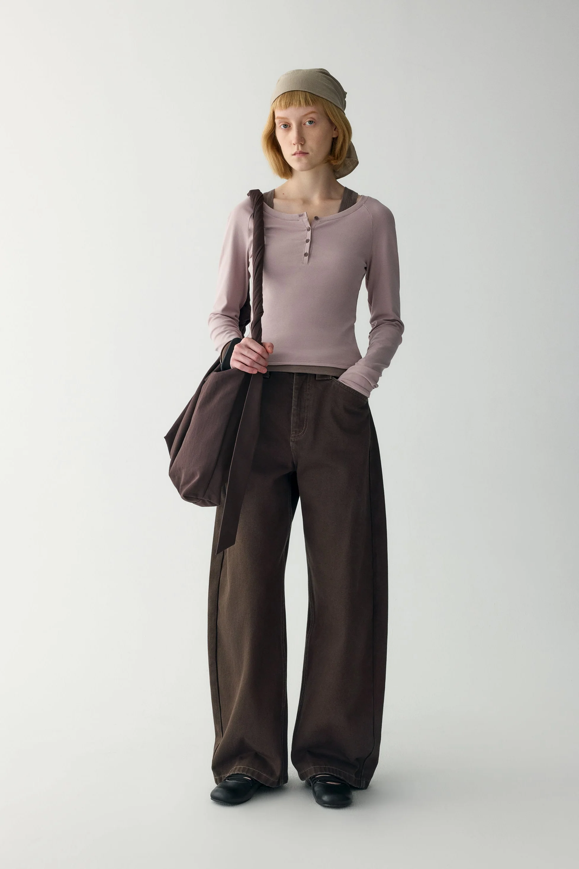 Curved Jeans - Image 19