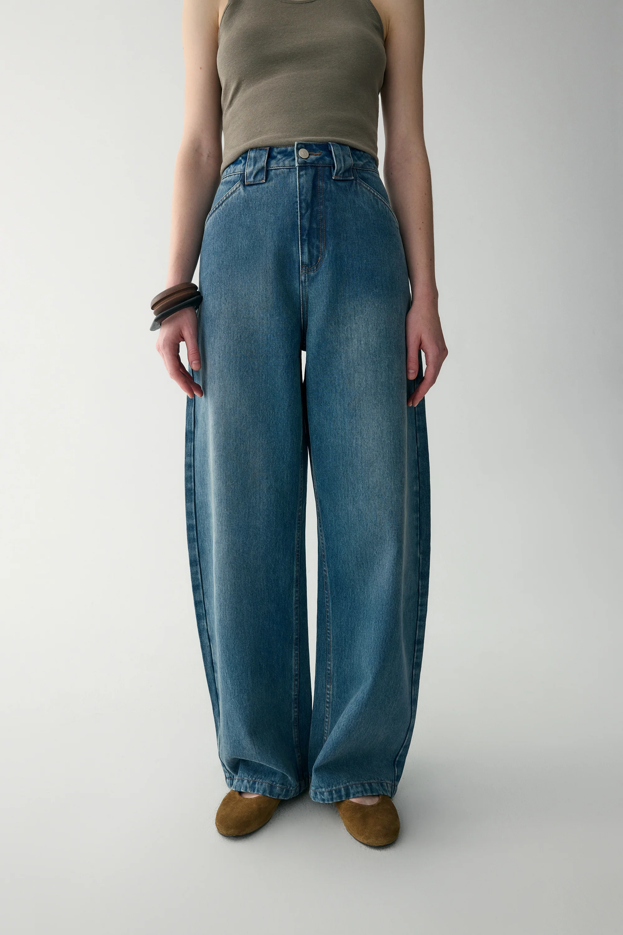Curved Jeans - Image 4