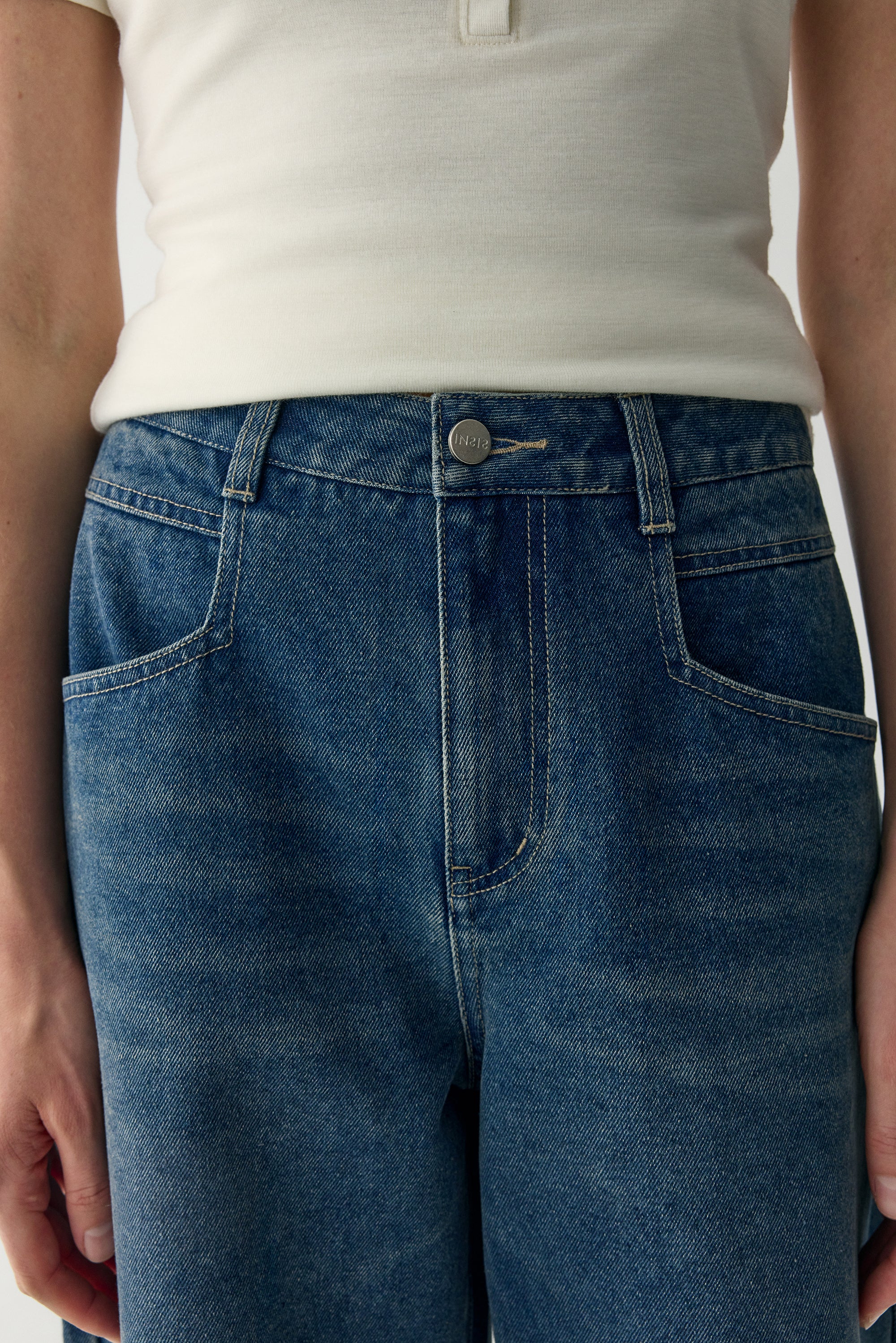 Washed Retro Curved Jeans - Image 8
