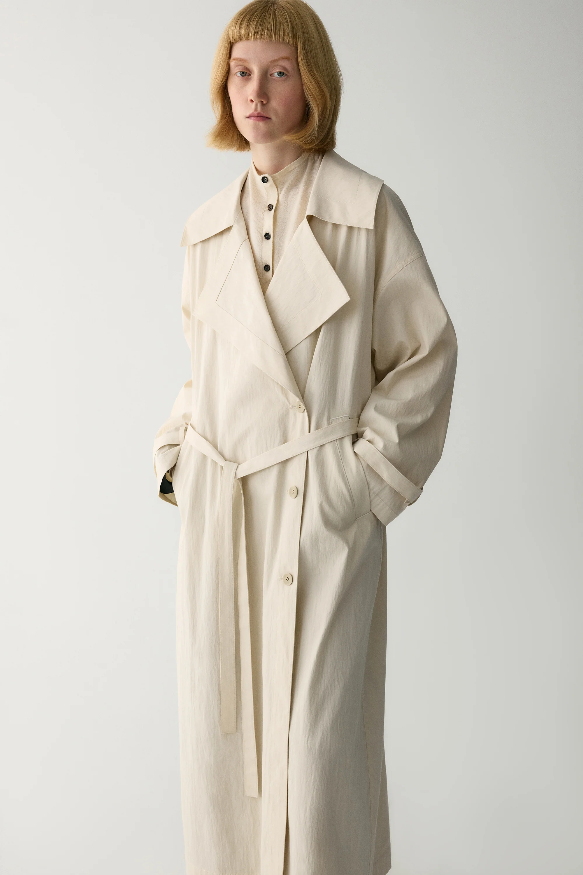 Wide Lapel Trench Coat - Image 20