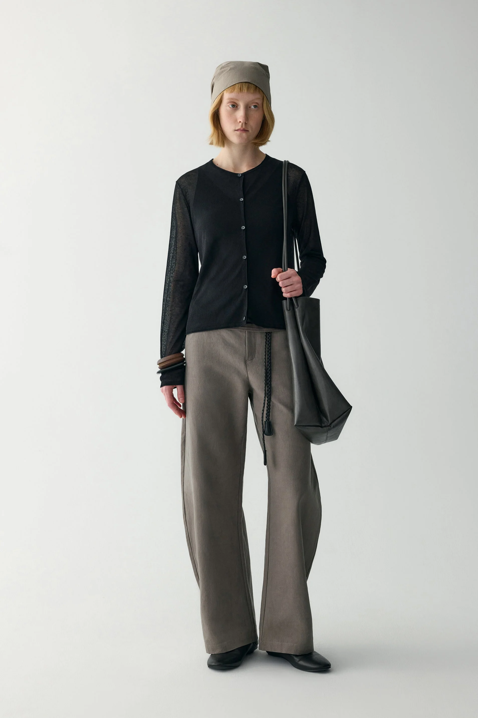 Linen Classic Cardigan - Image 17