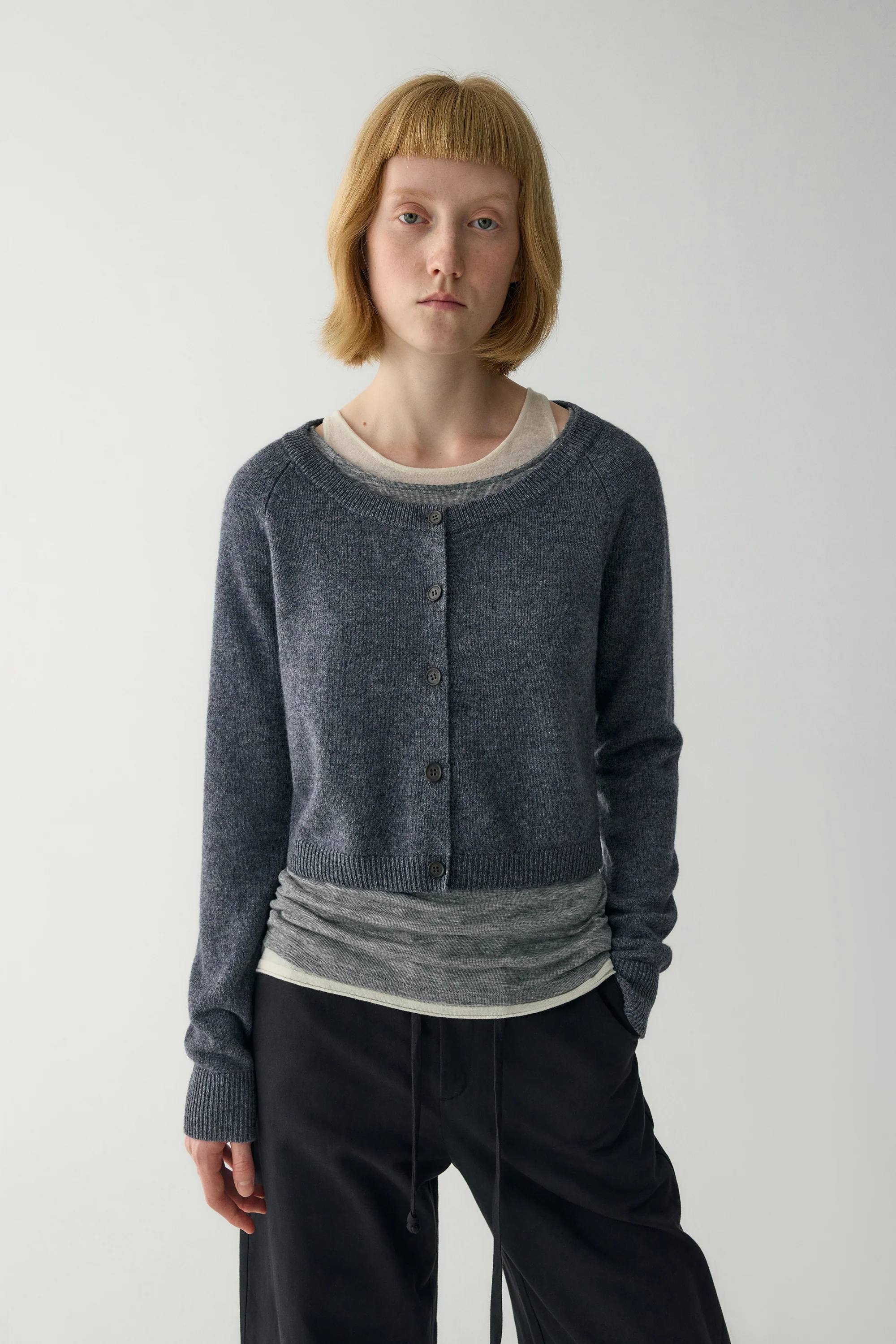 Short Wool Cardigan - Image 17