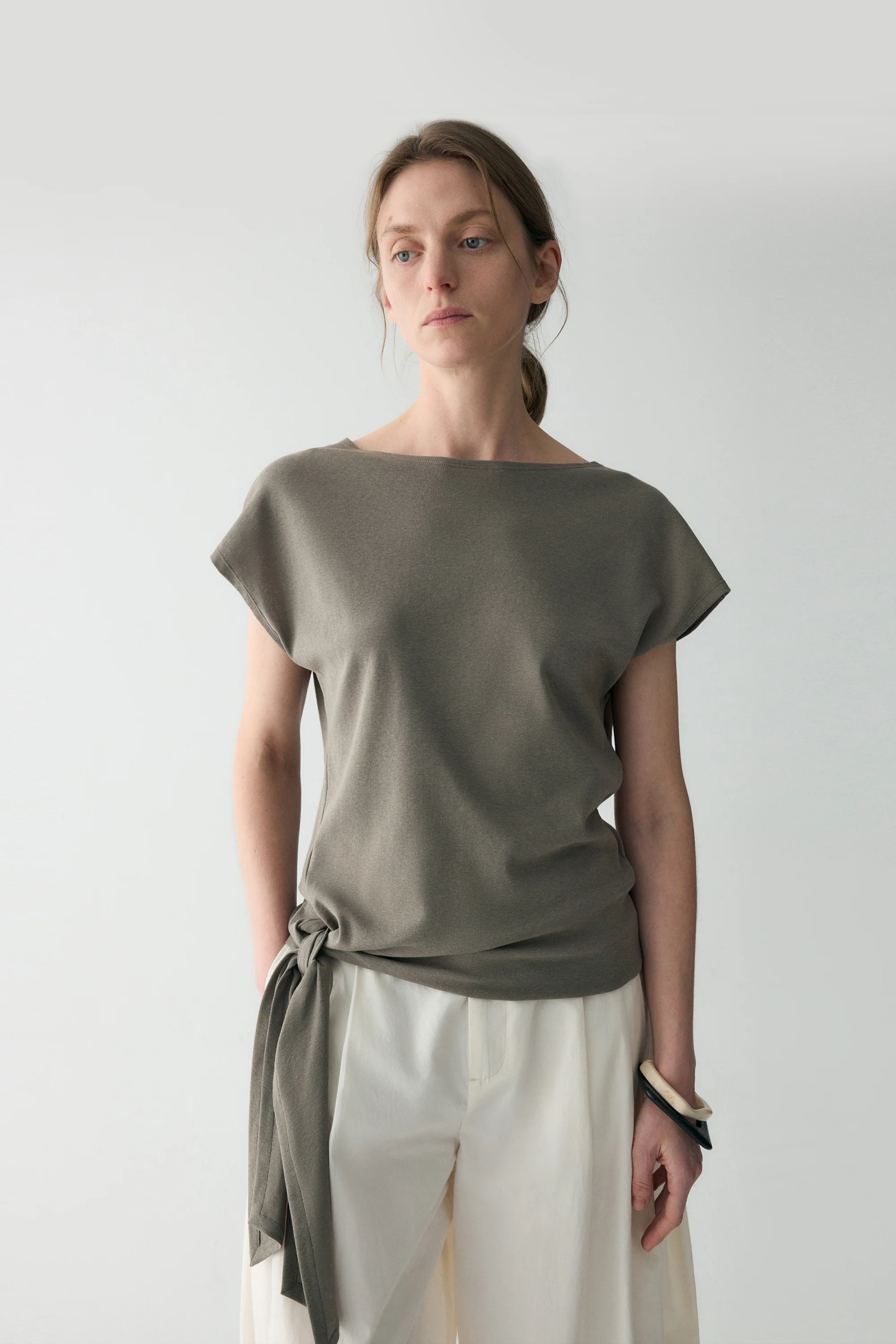 Short-sleeved Waist-knot Top