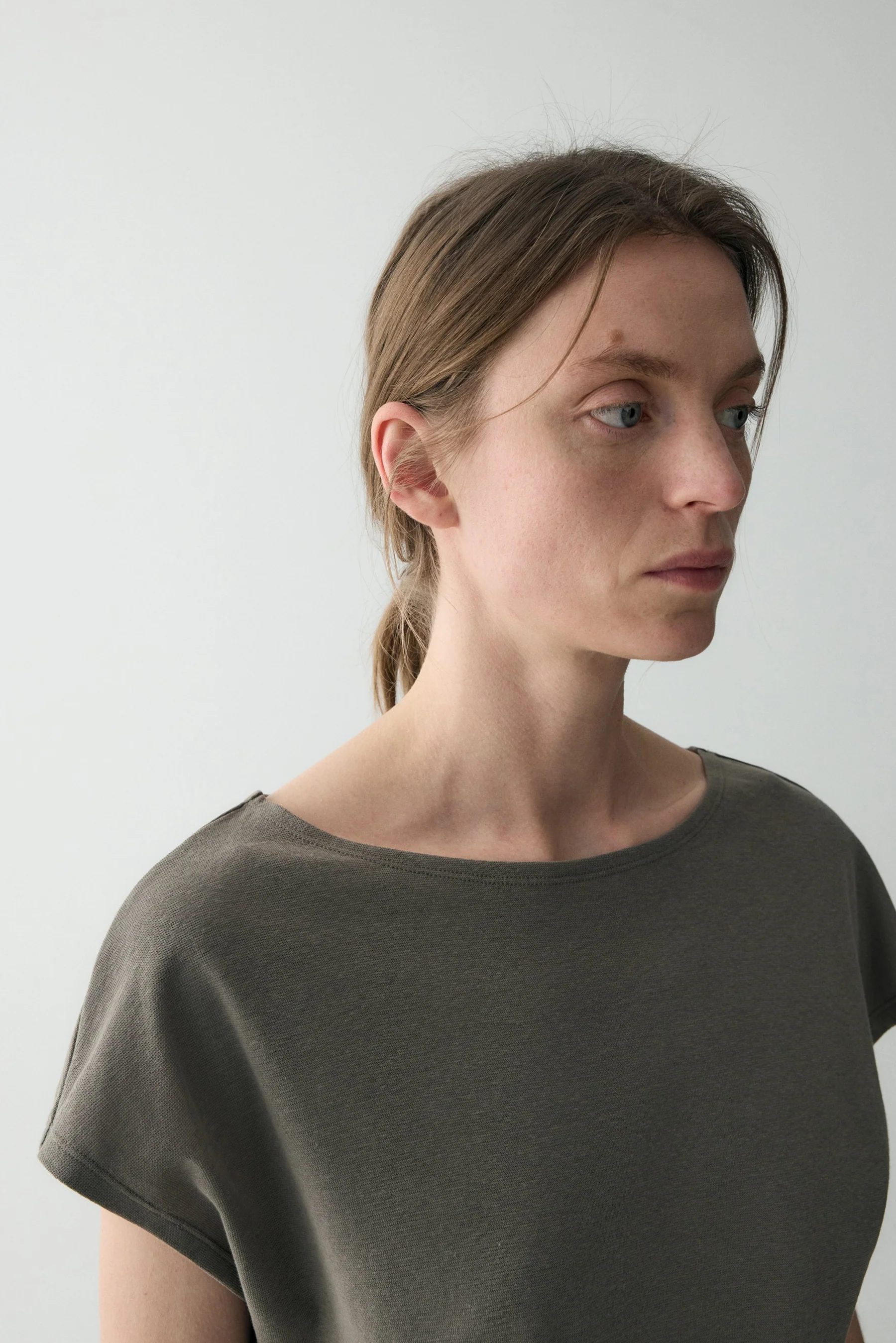 Short-sleeved Waist-knot Top - Image 9