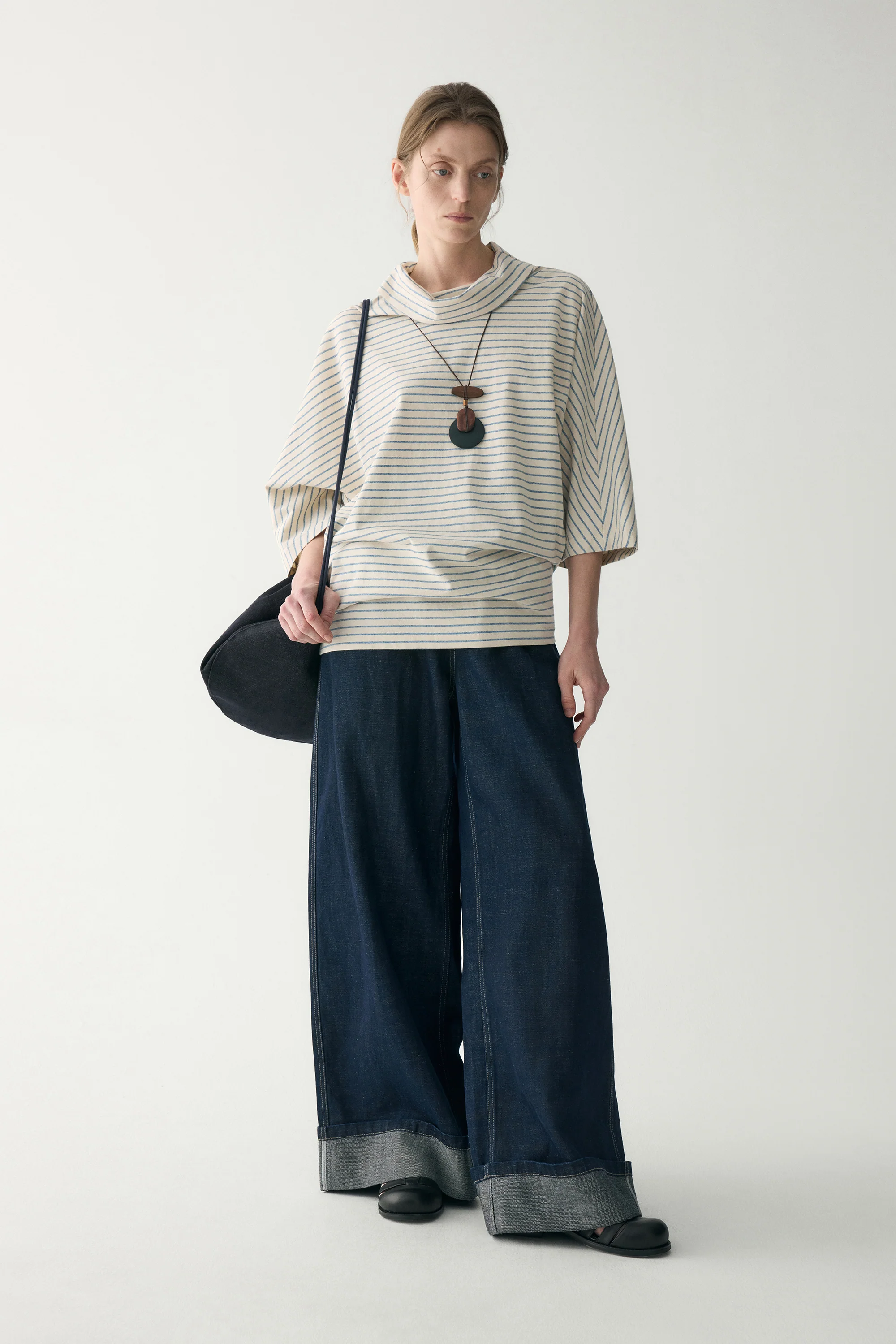 Tencel Cotton Loose T-shirt - Image 12