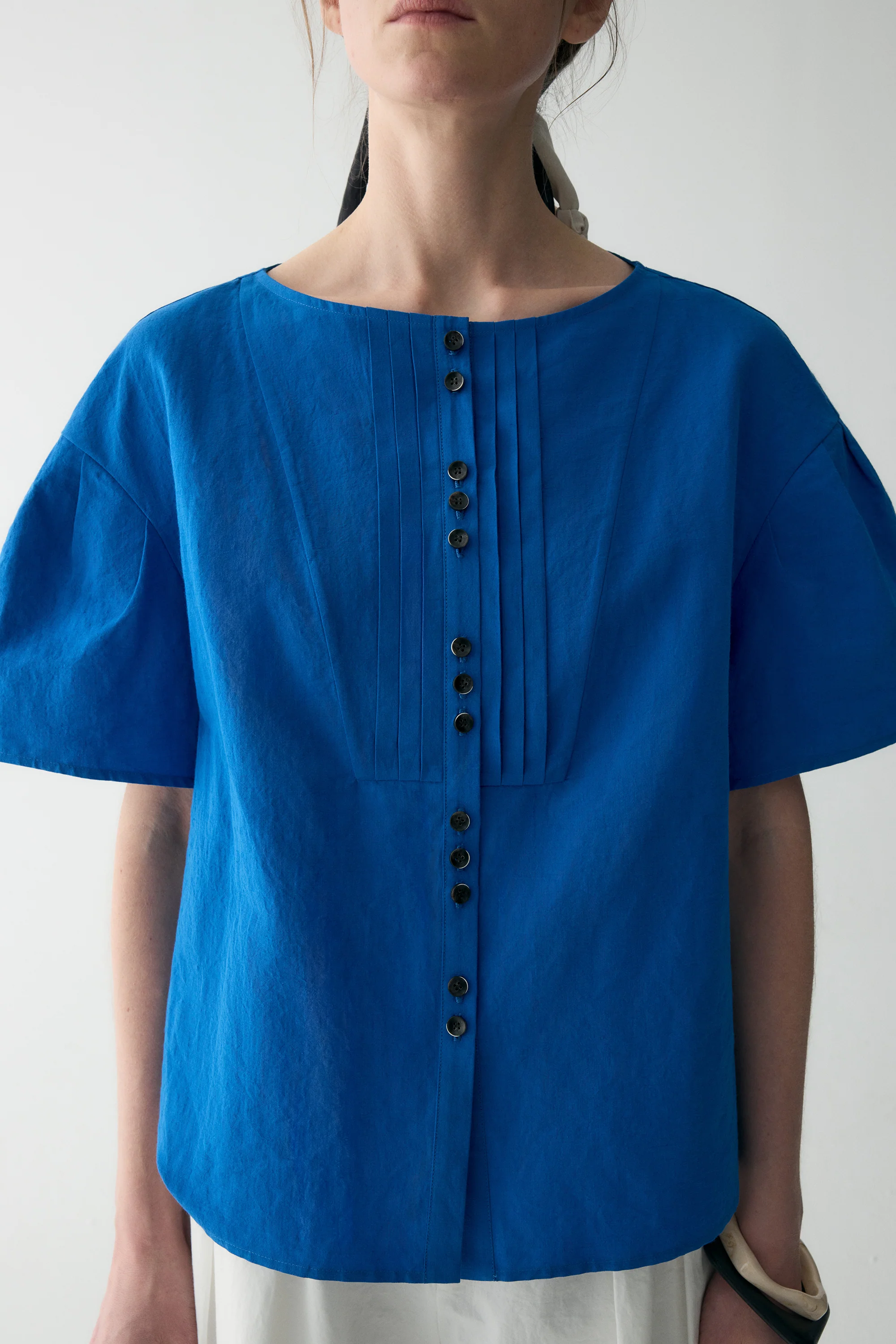 Cotton Pleated Shirt - Image 12