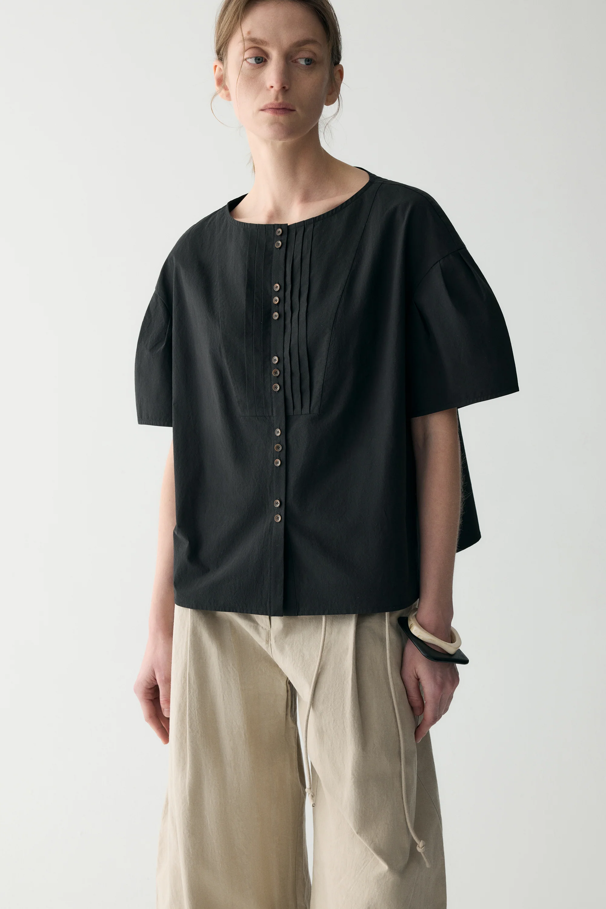 Cotton Pleated Shirt - Image 25