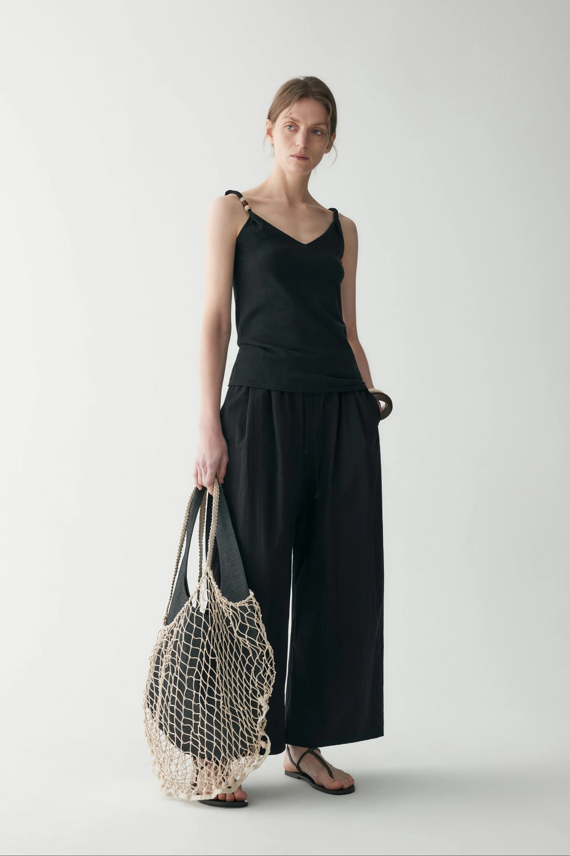 Linen V-neck Knitted Top - Image 20