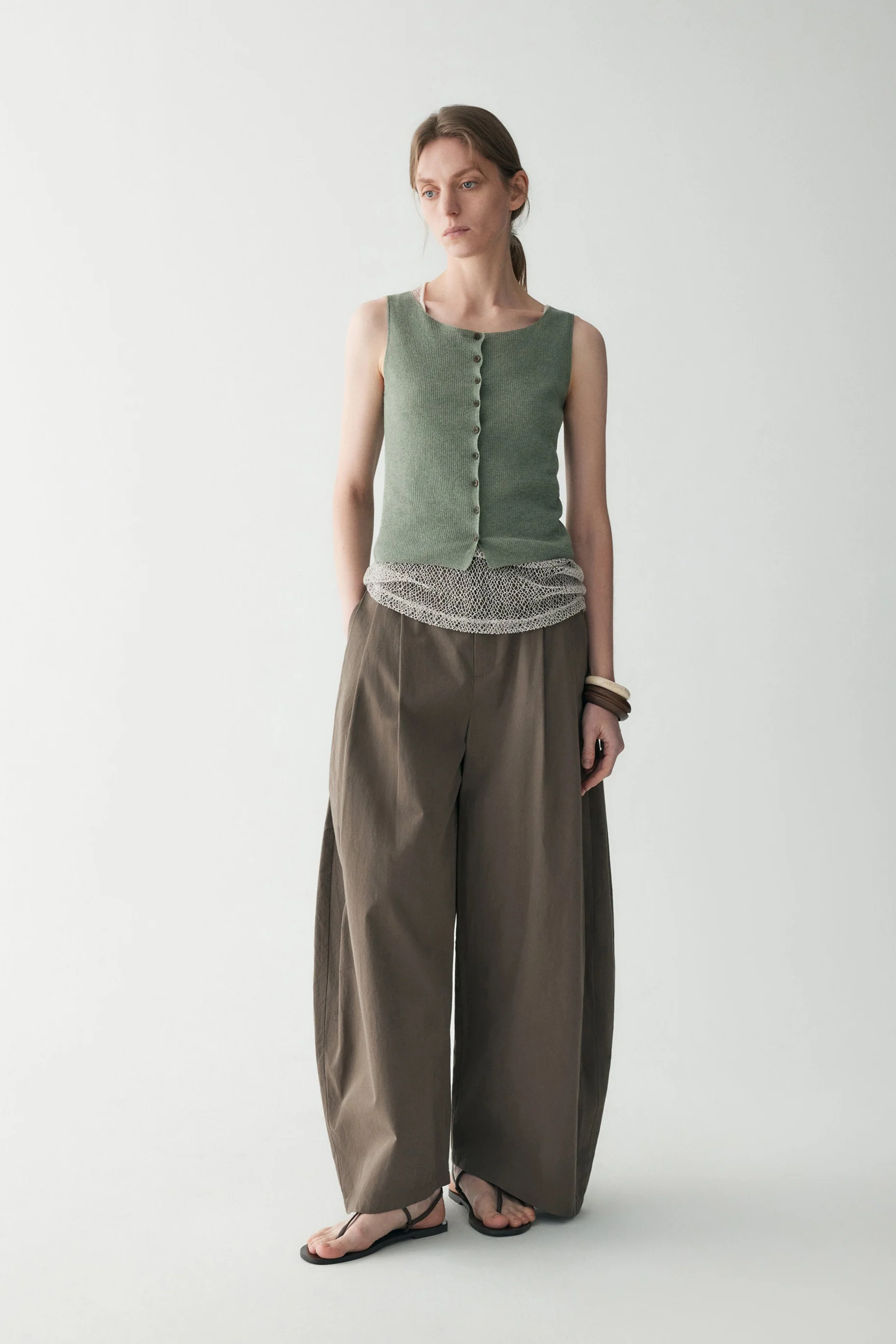 Cotton-linen Kintted Vest - Image 3