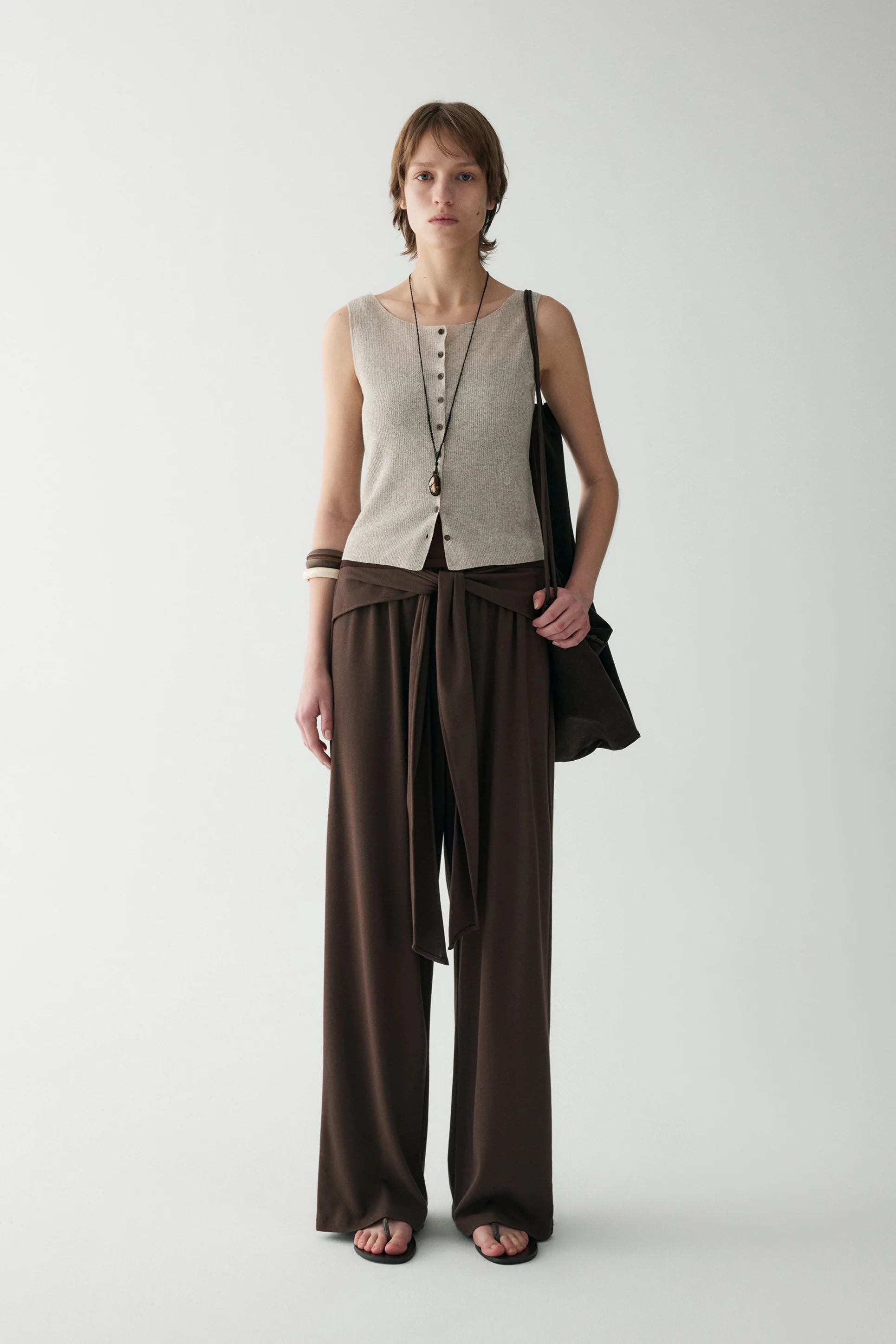 Cotton-linen Kintted Vest - Image 9
