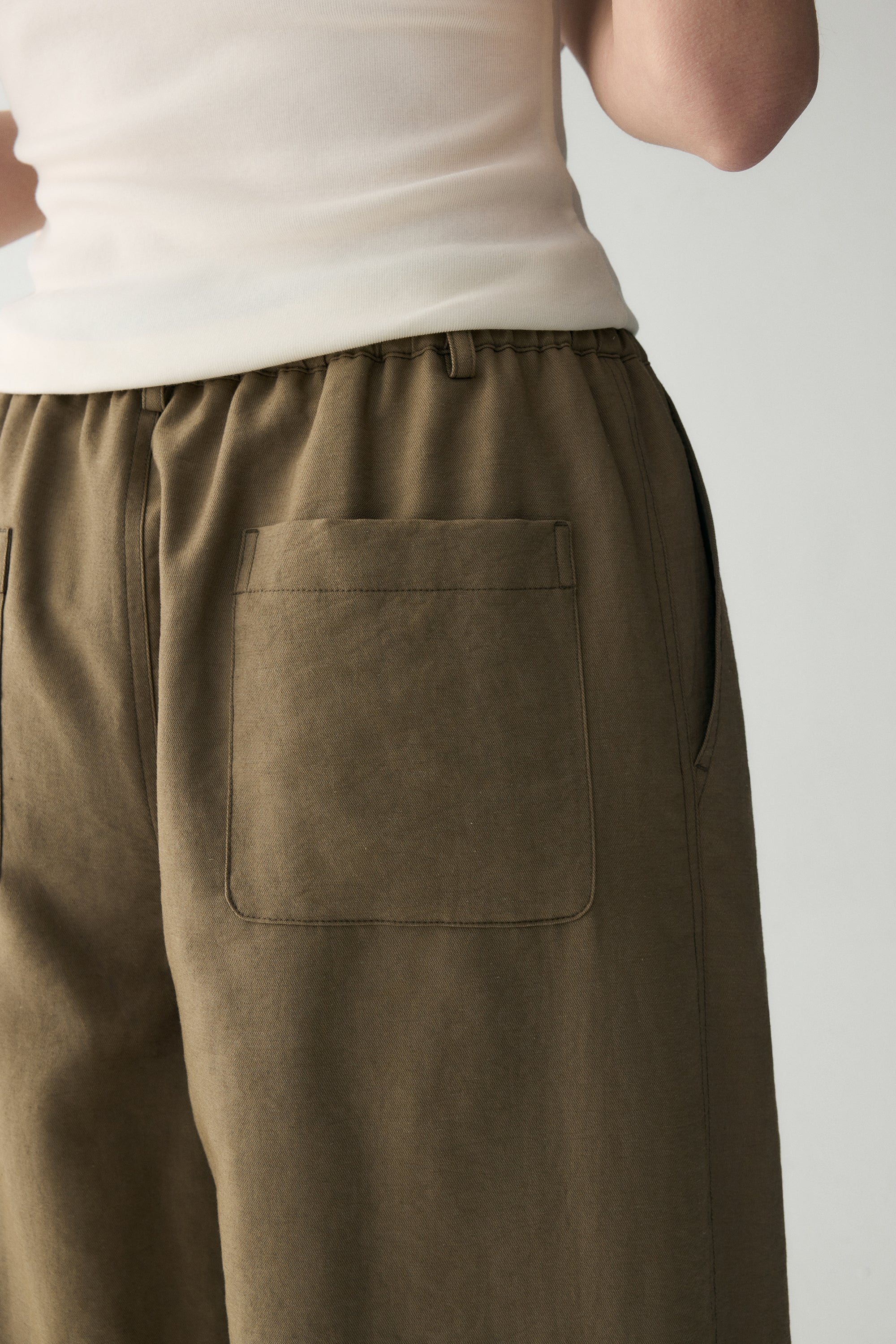 Elasticated Wide-leg Pants - Image 12