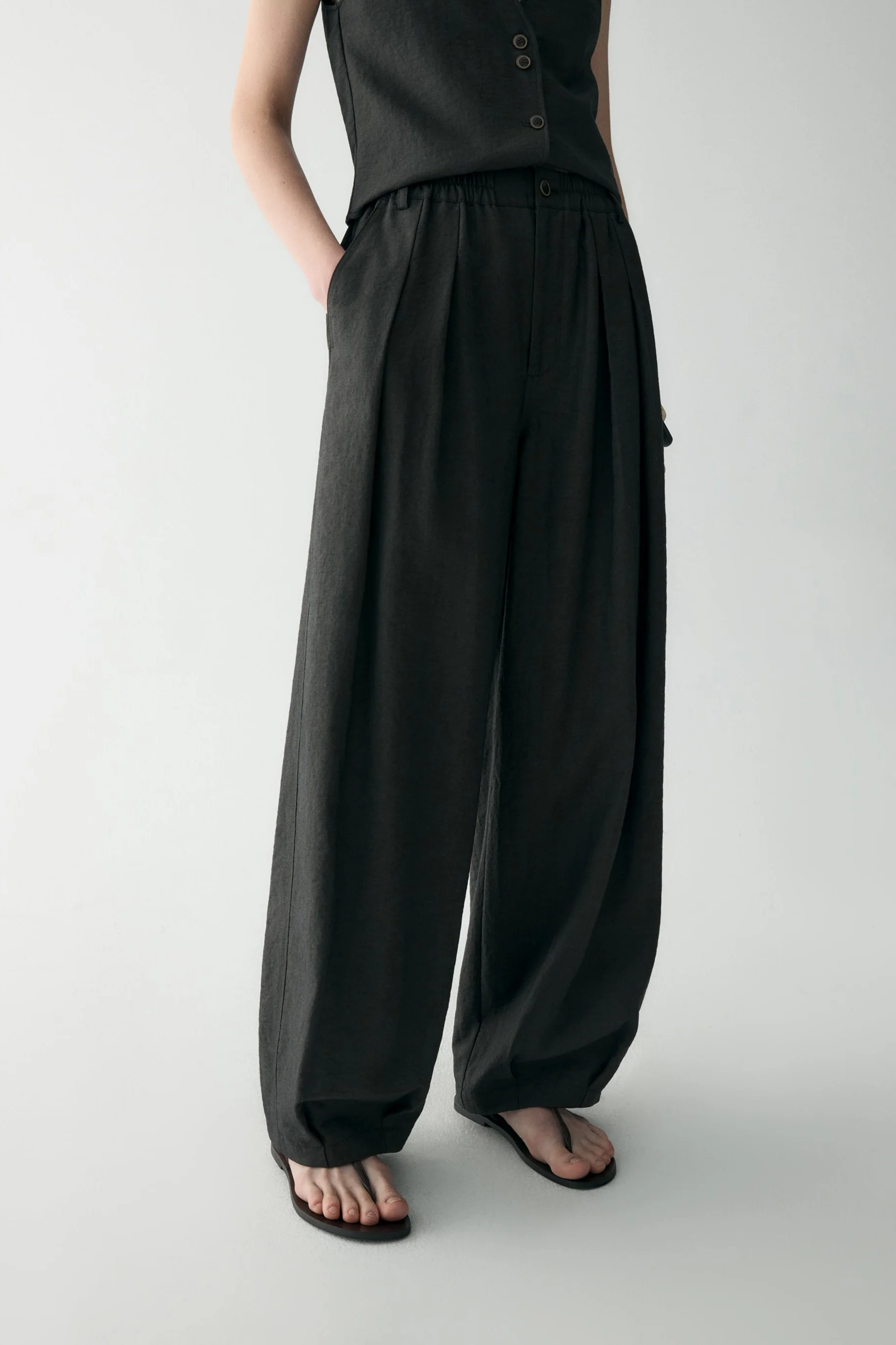 Elasticated Wide-leg Pants - Image 17