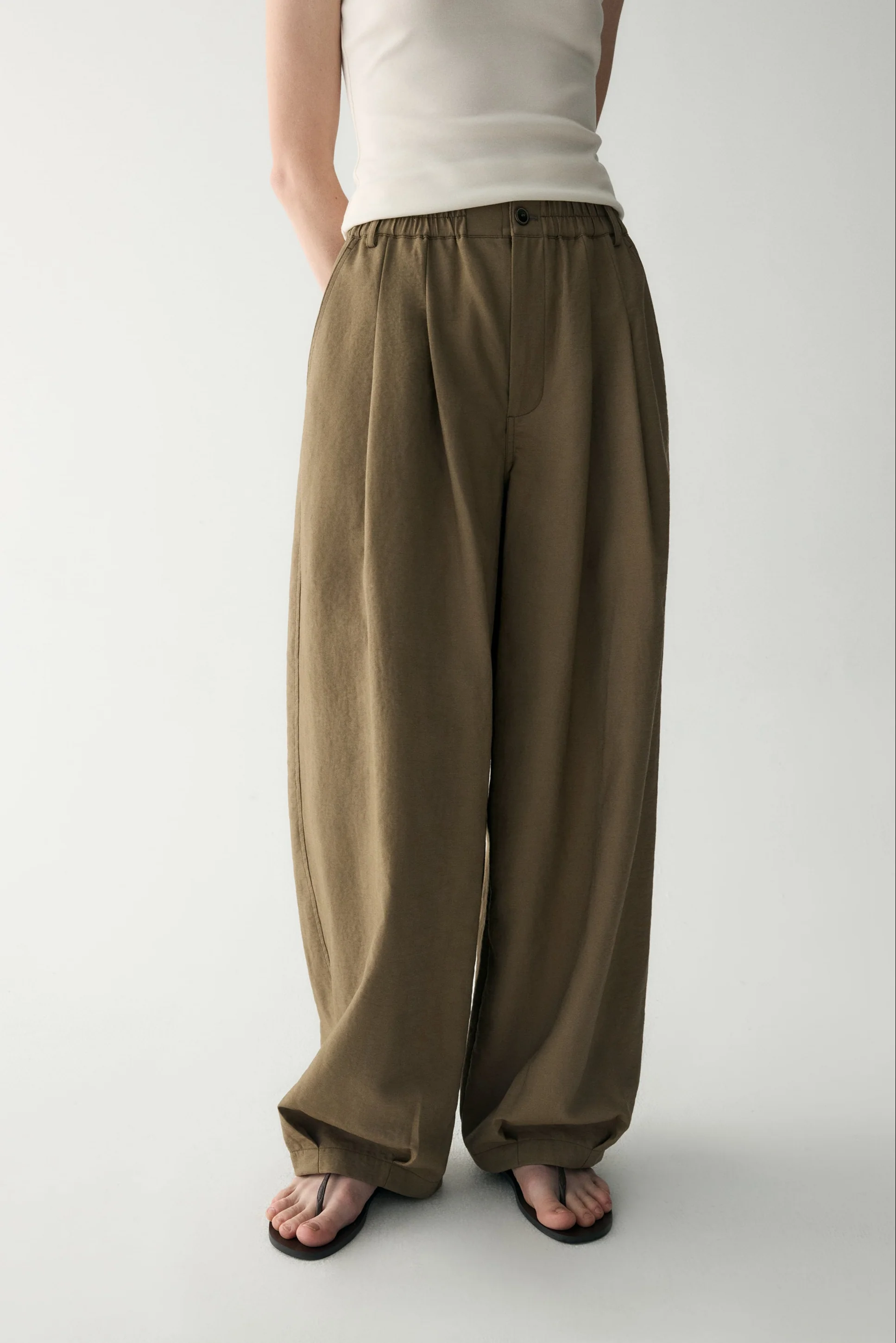Elasticated Wide-leg Pants - Image 6