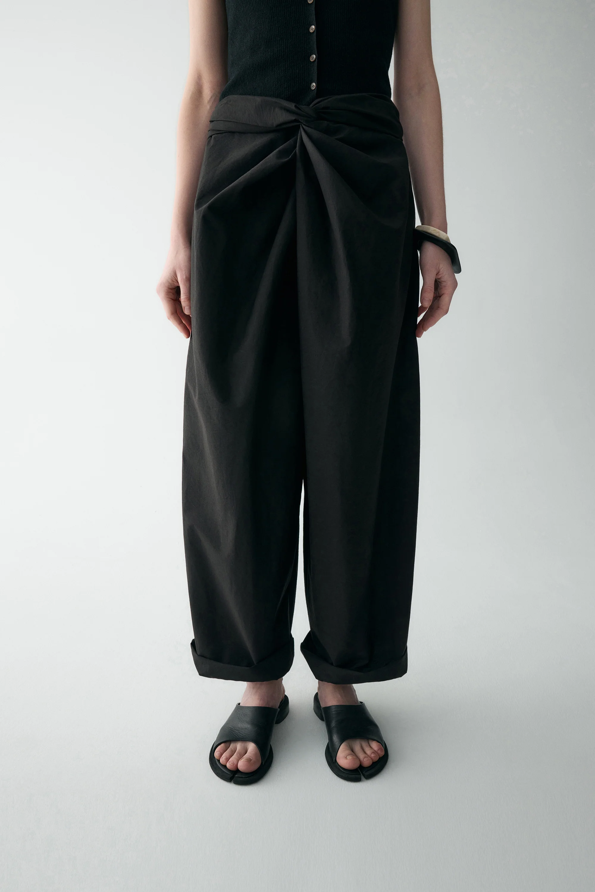 Twist-knot Cotton Pants - Image 10