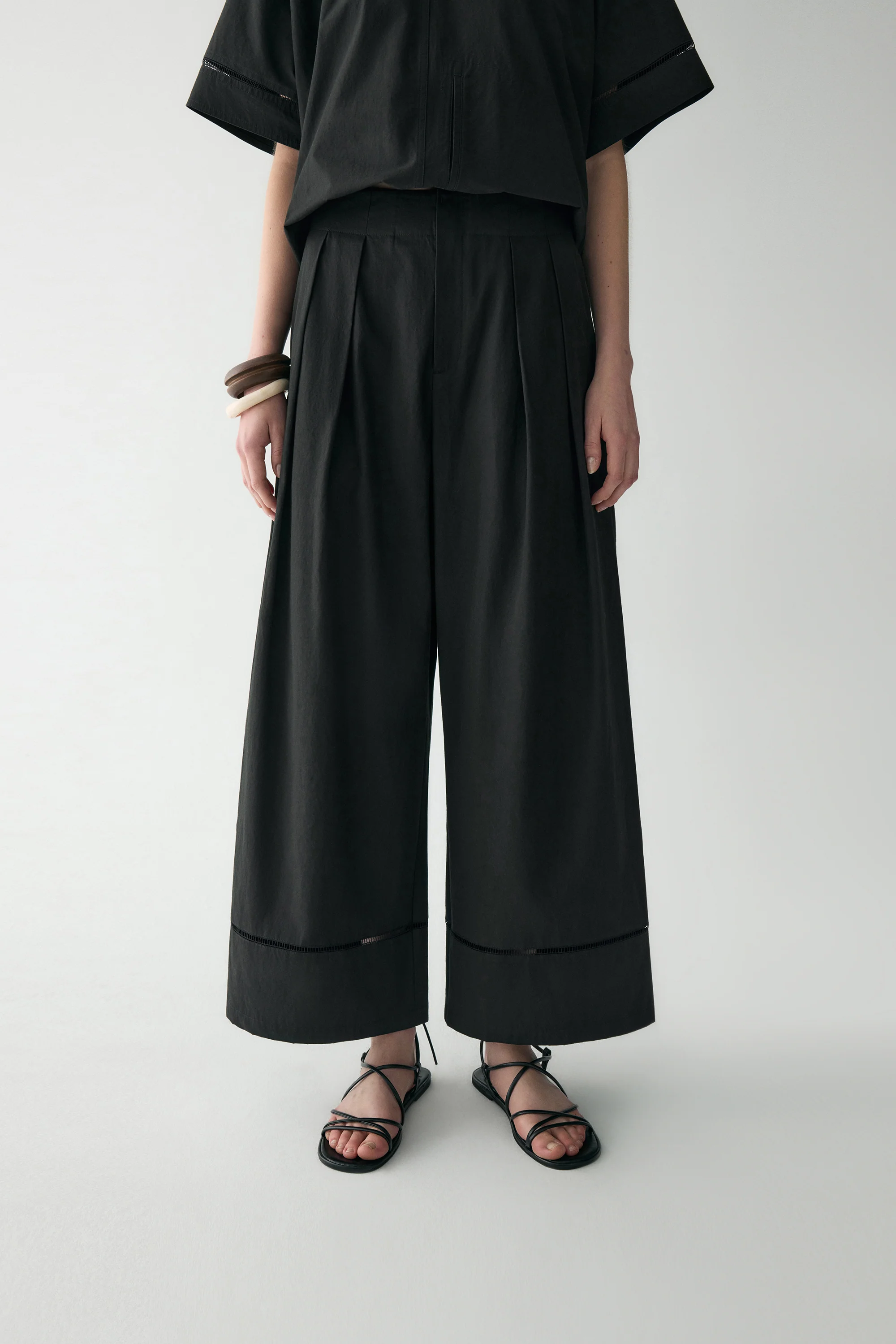 Pleated Cotton Pants - Image 18
