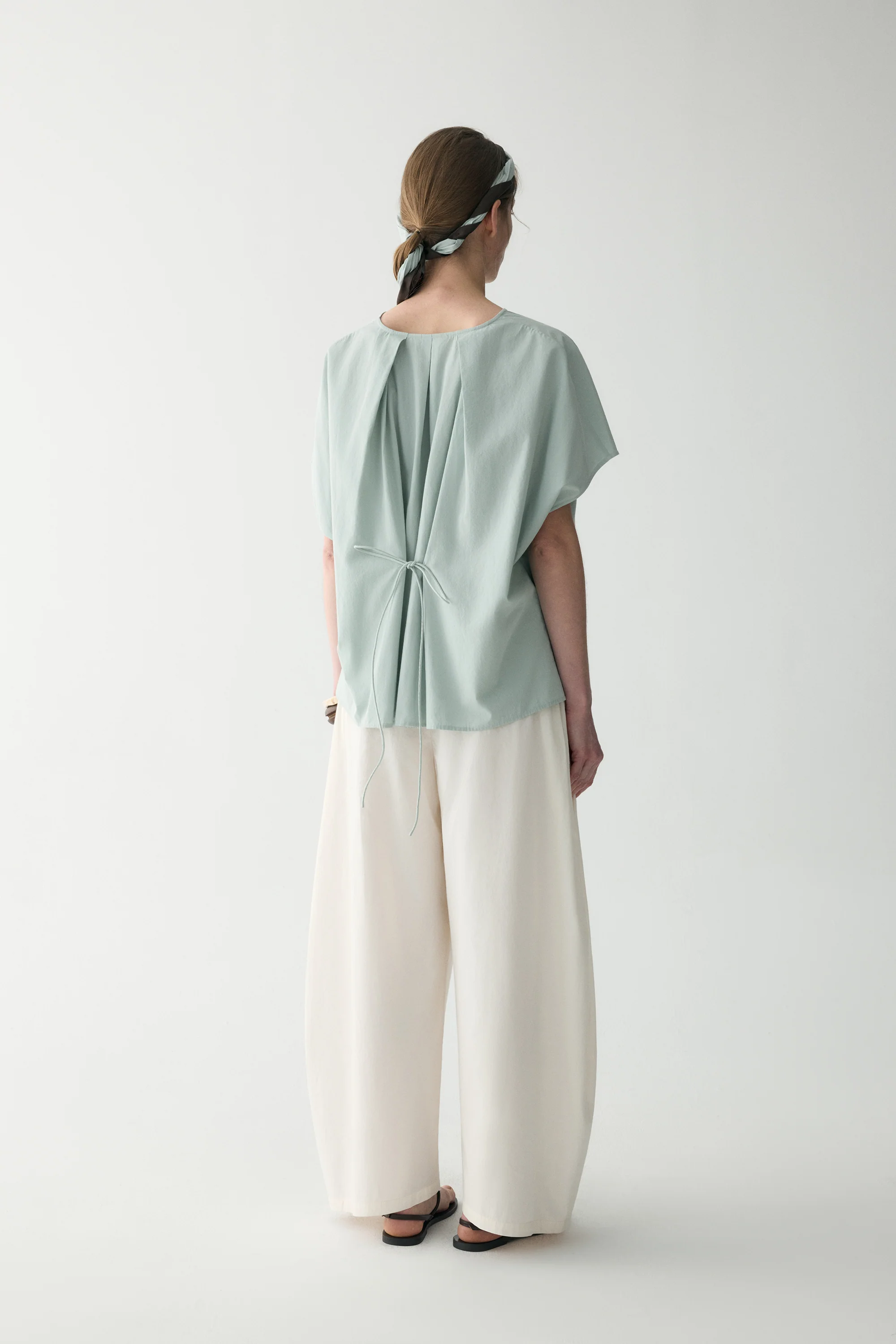 Cotton Pleated Curved Pants - Image 5