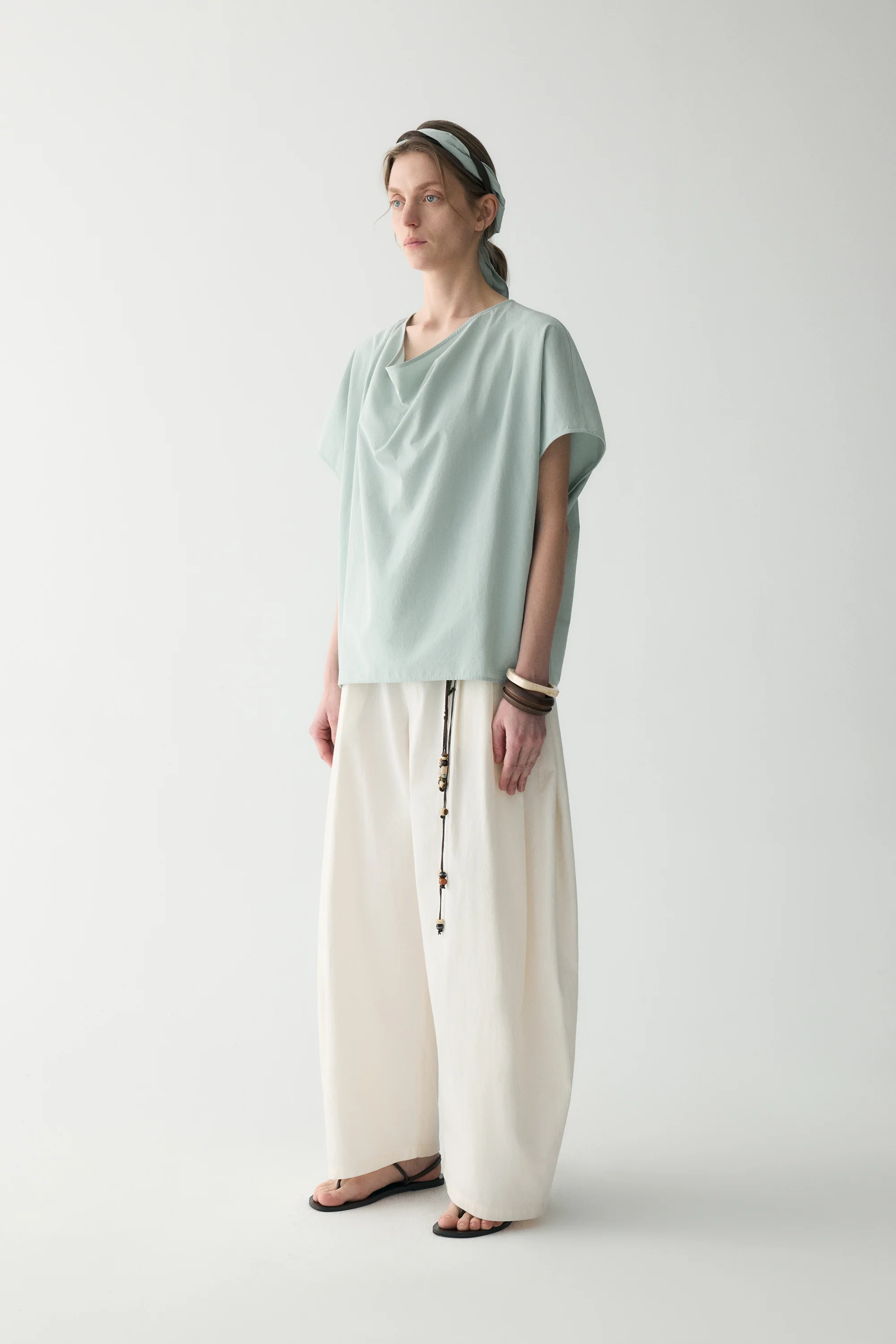 Cotton Pleated Curved Pants - Image 6