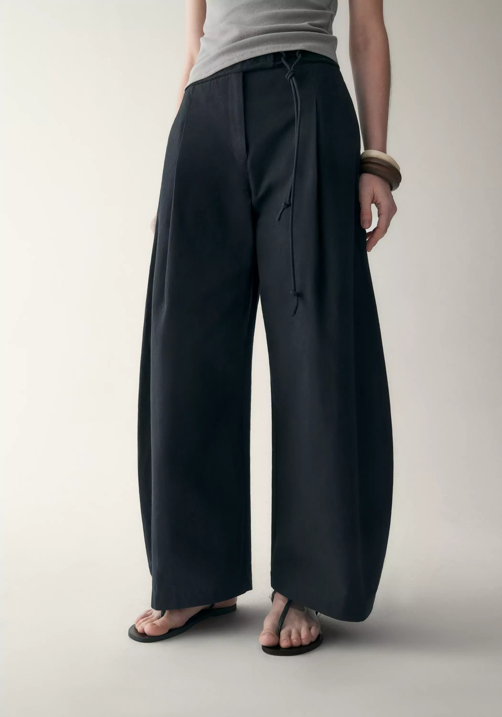 Cotton-linen Belted Pants - Image 18