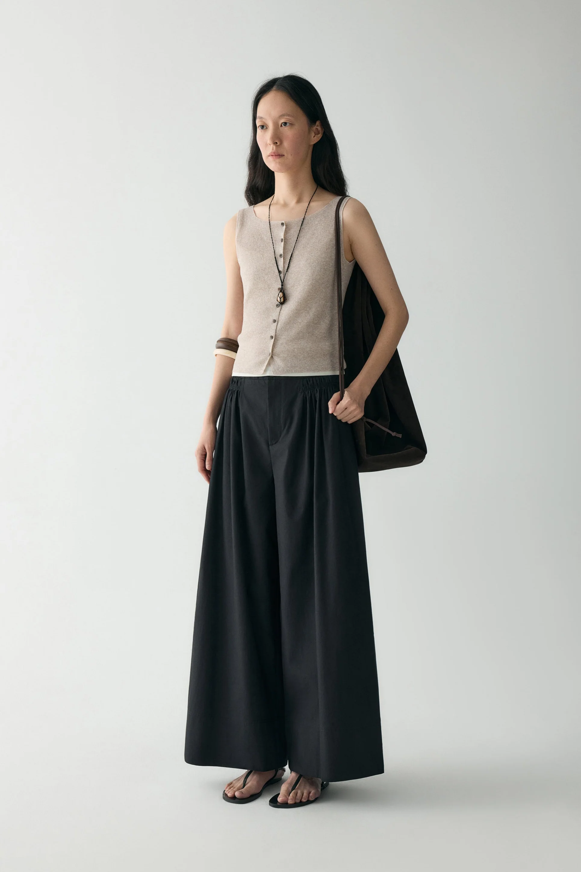 Cotton Pleated Pants - Image 12
