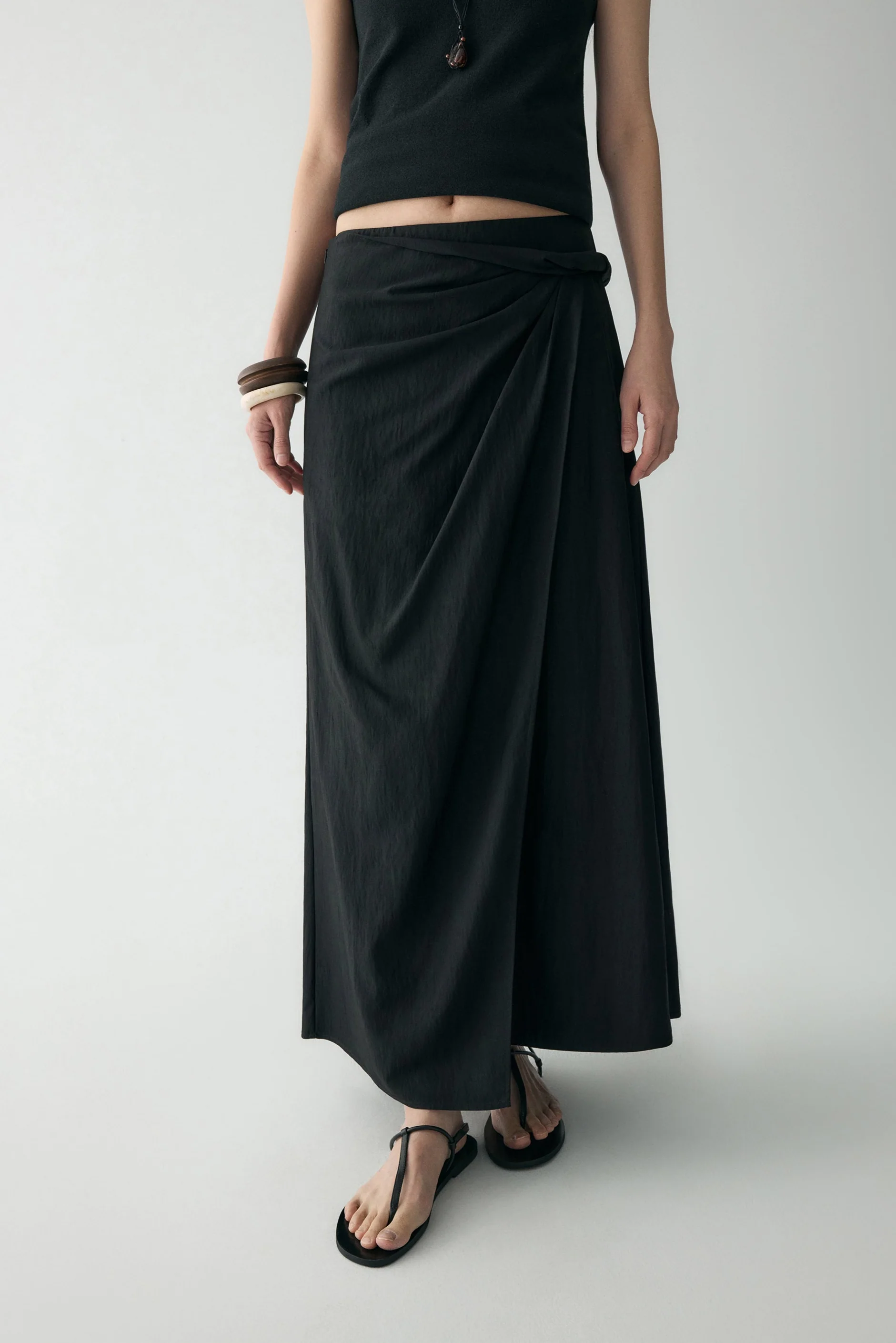 Twist-detail Maxi Skirt - Image 19